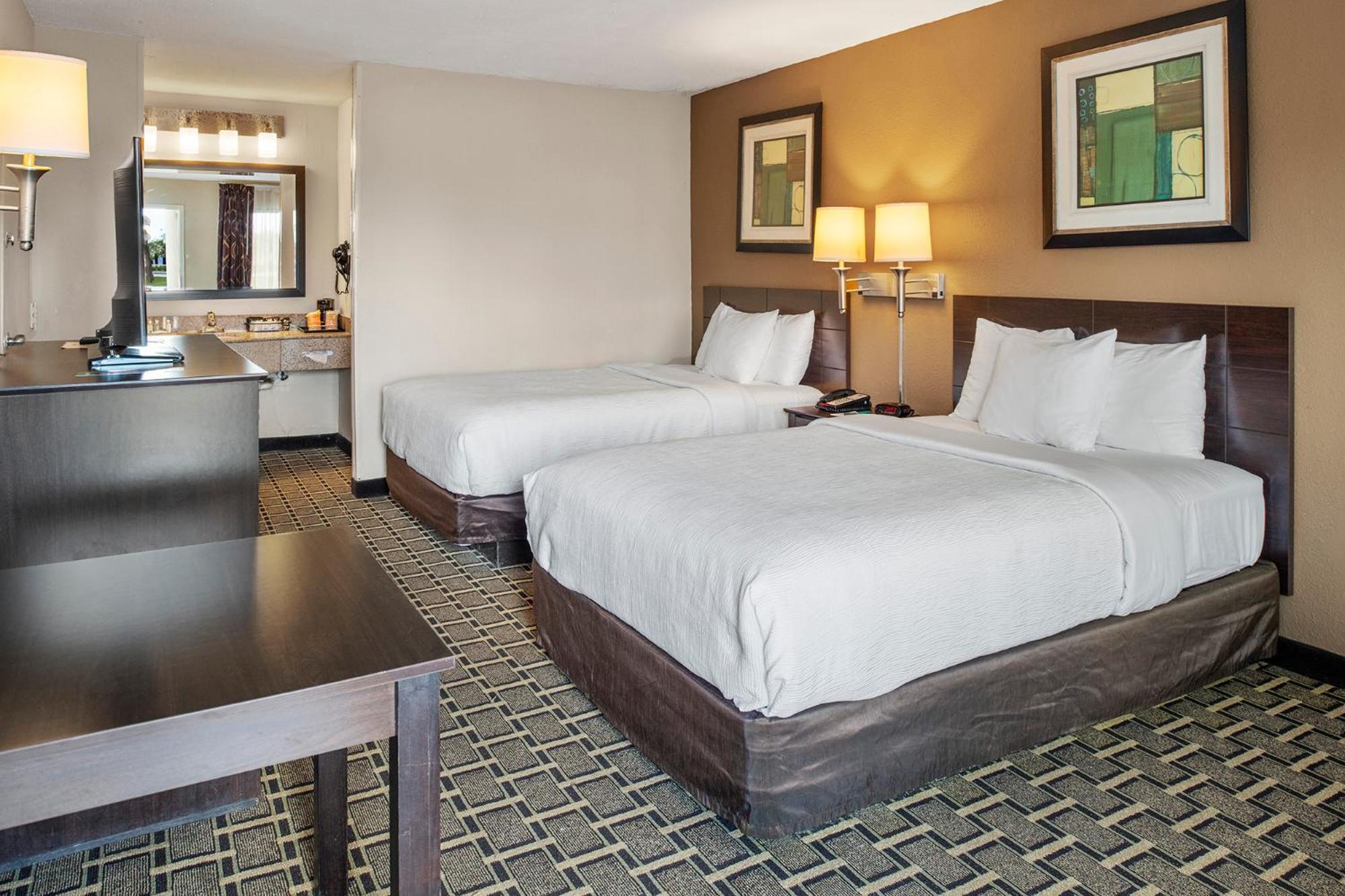 Double Room with Two Double Beds - Non-Smoking