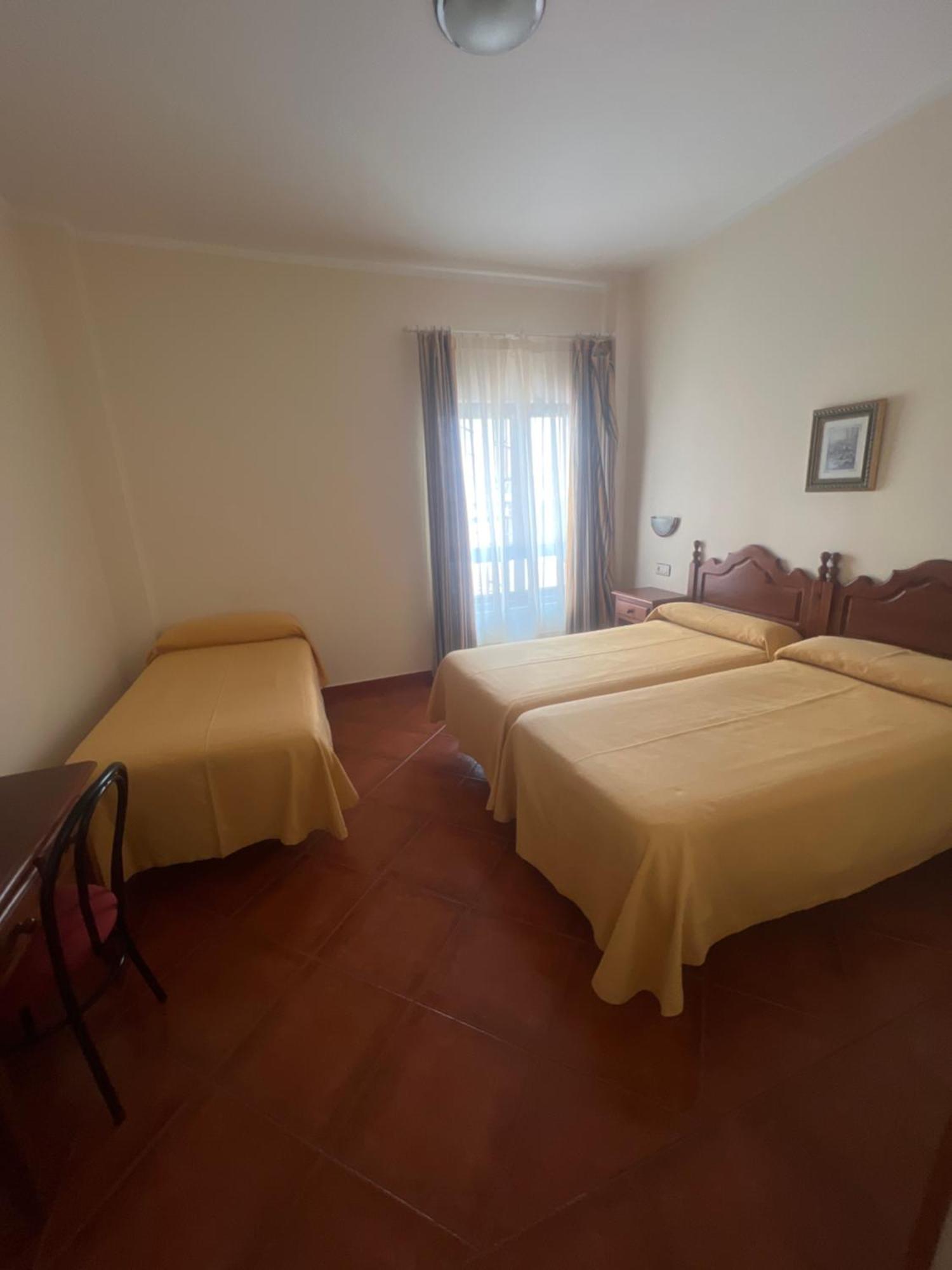 Triple Room,1576715807:JPEG