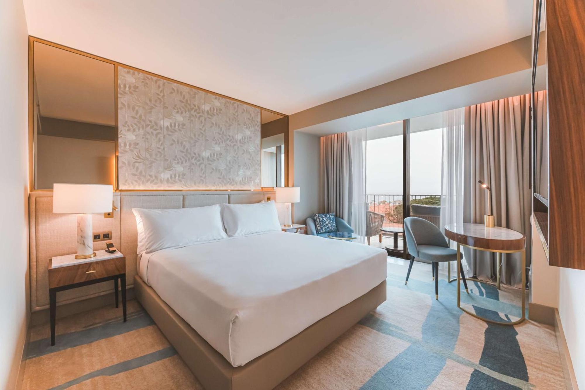 Cascais Premium King Room with Balcony and Ocean View