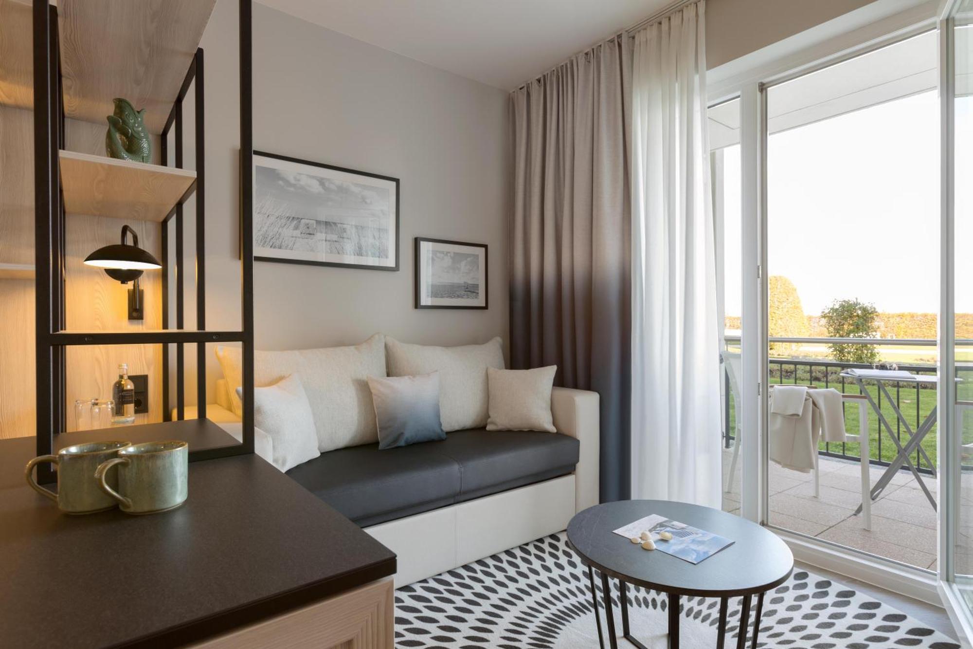 Renovated Double Room with Terrace,1594668453:JPEG