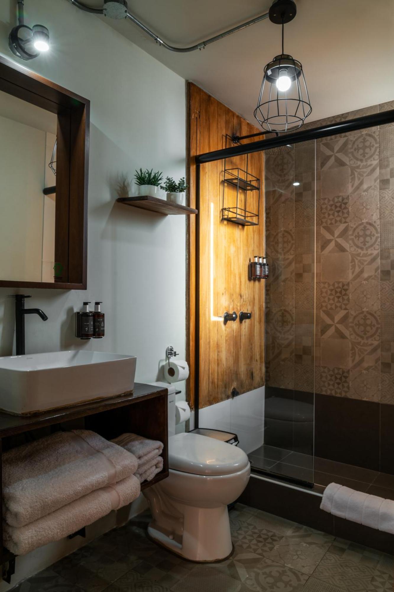 Suite with Pool View