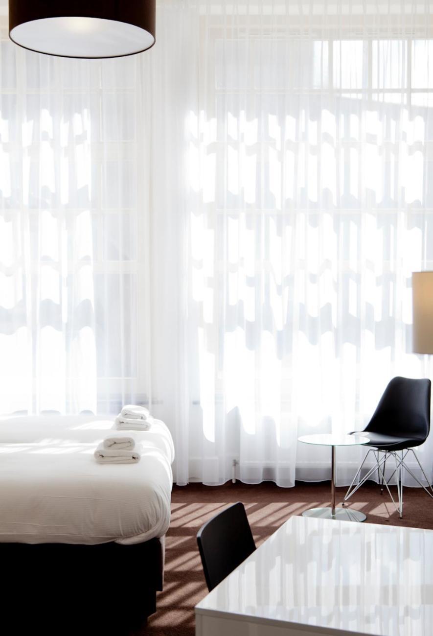Large Double Room,203265367:JPEG