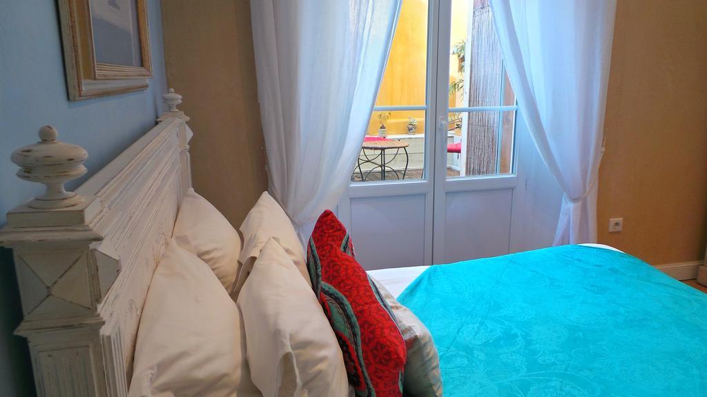 Chambre Double Standard avec Patio