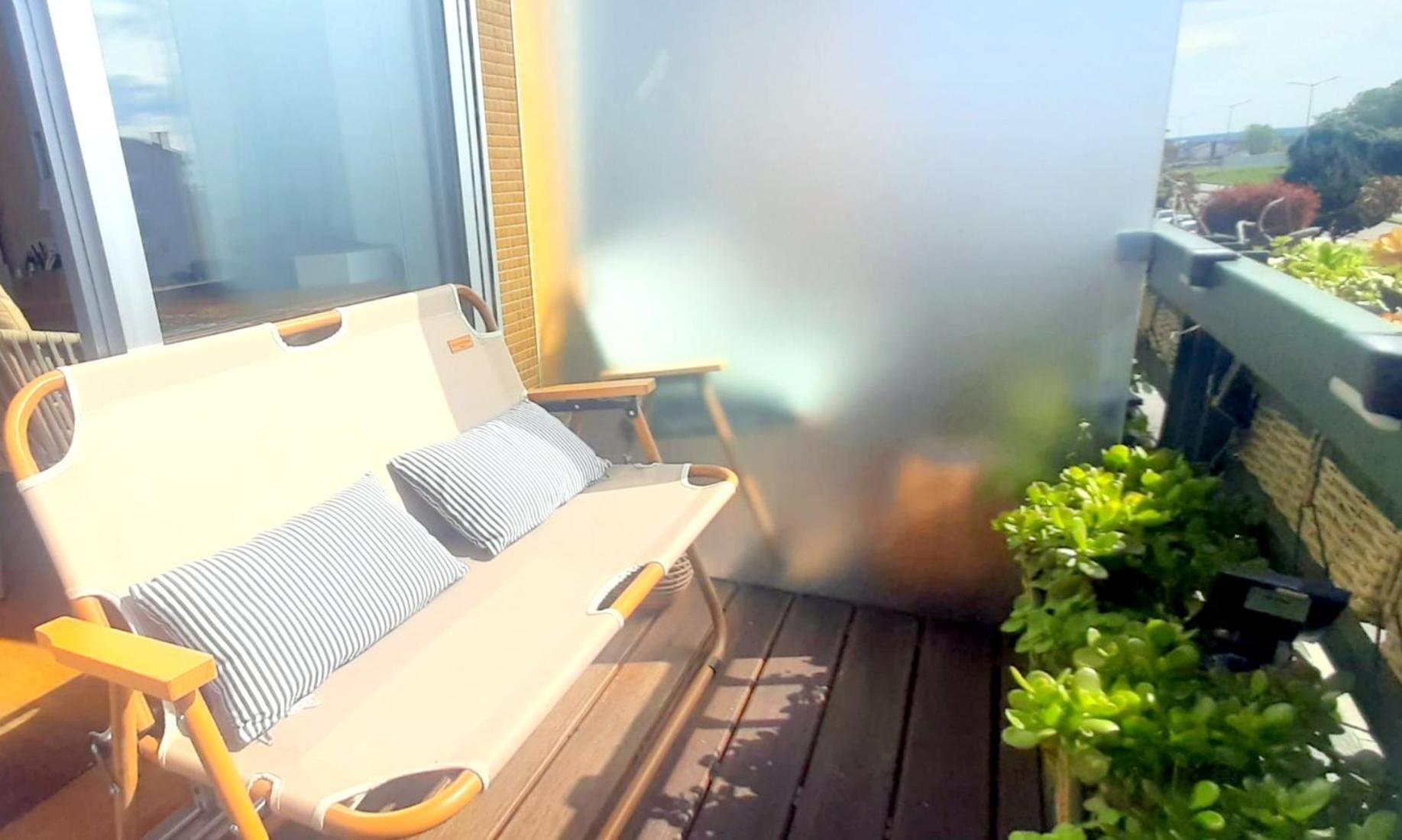 Apartamento de 1 Dormitorio con balcón y vistas a la ciudad