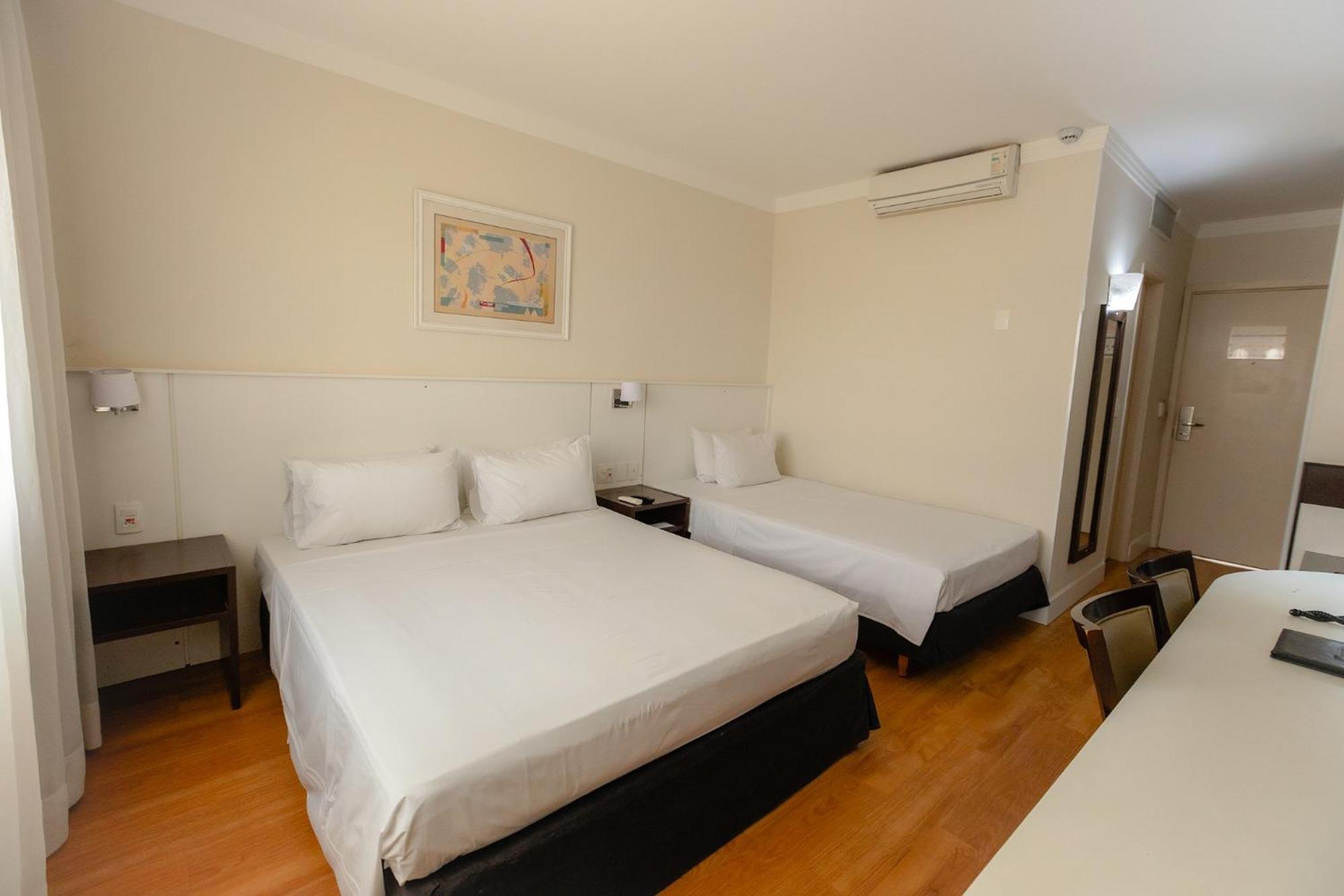 Superior Room Queen Bed,1580164910:JPEG