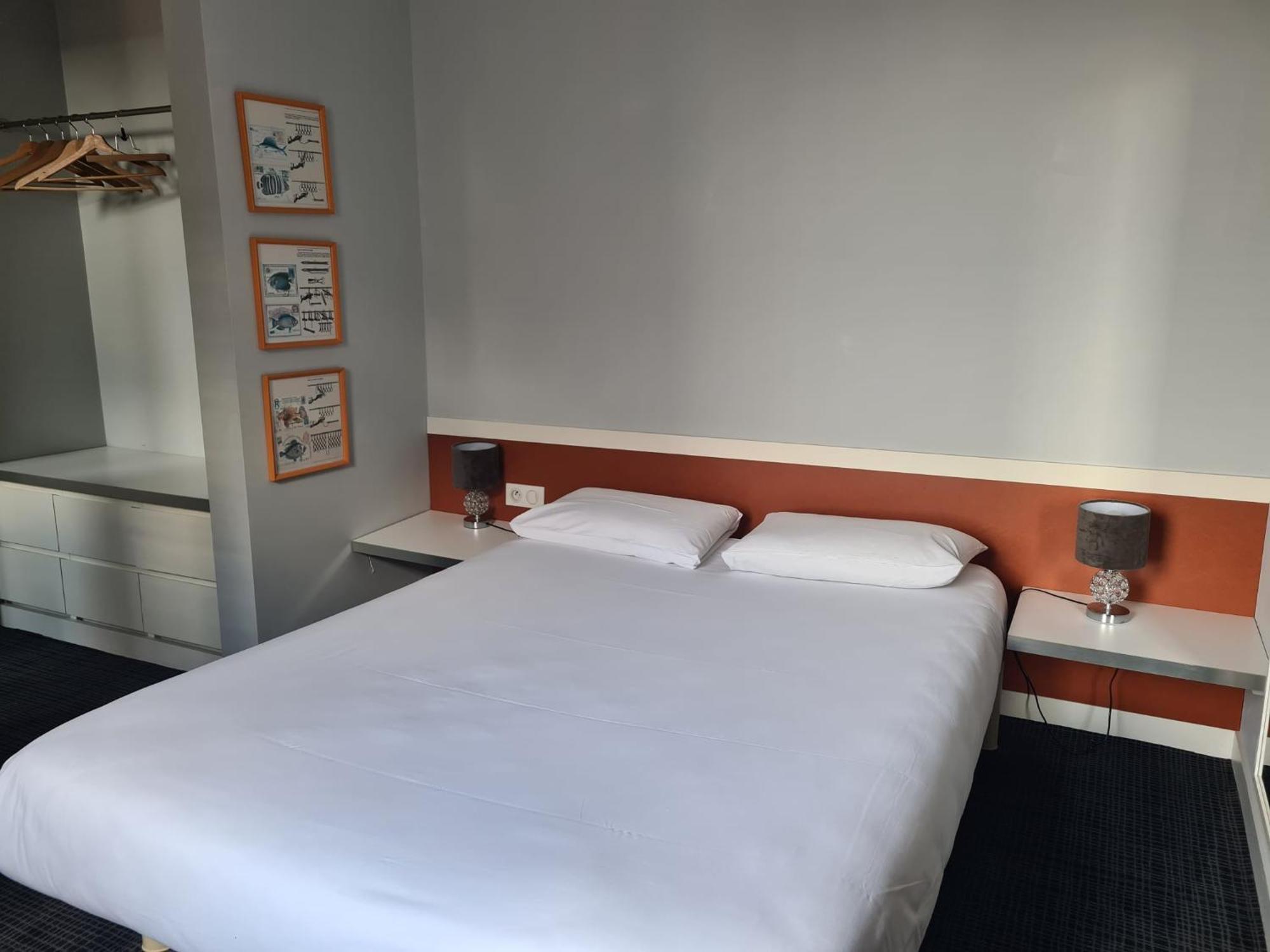 Double Room,1590409959:JPEG