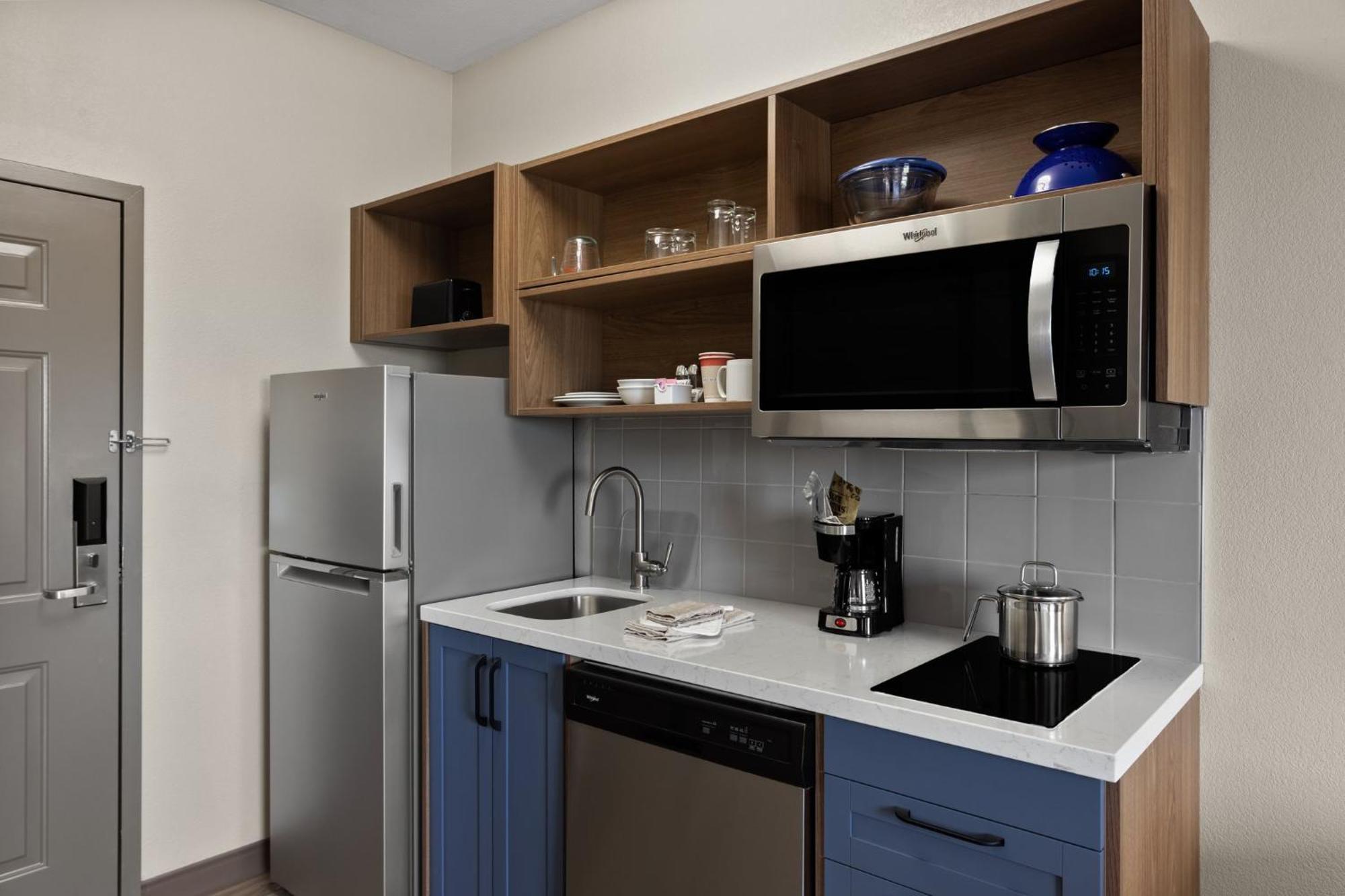 Standard Suite