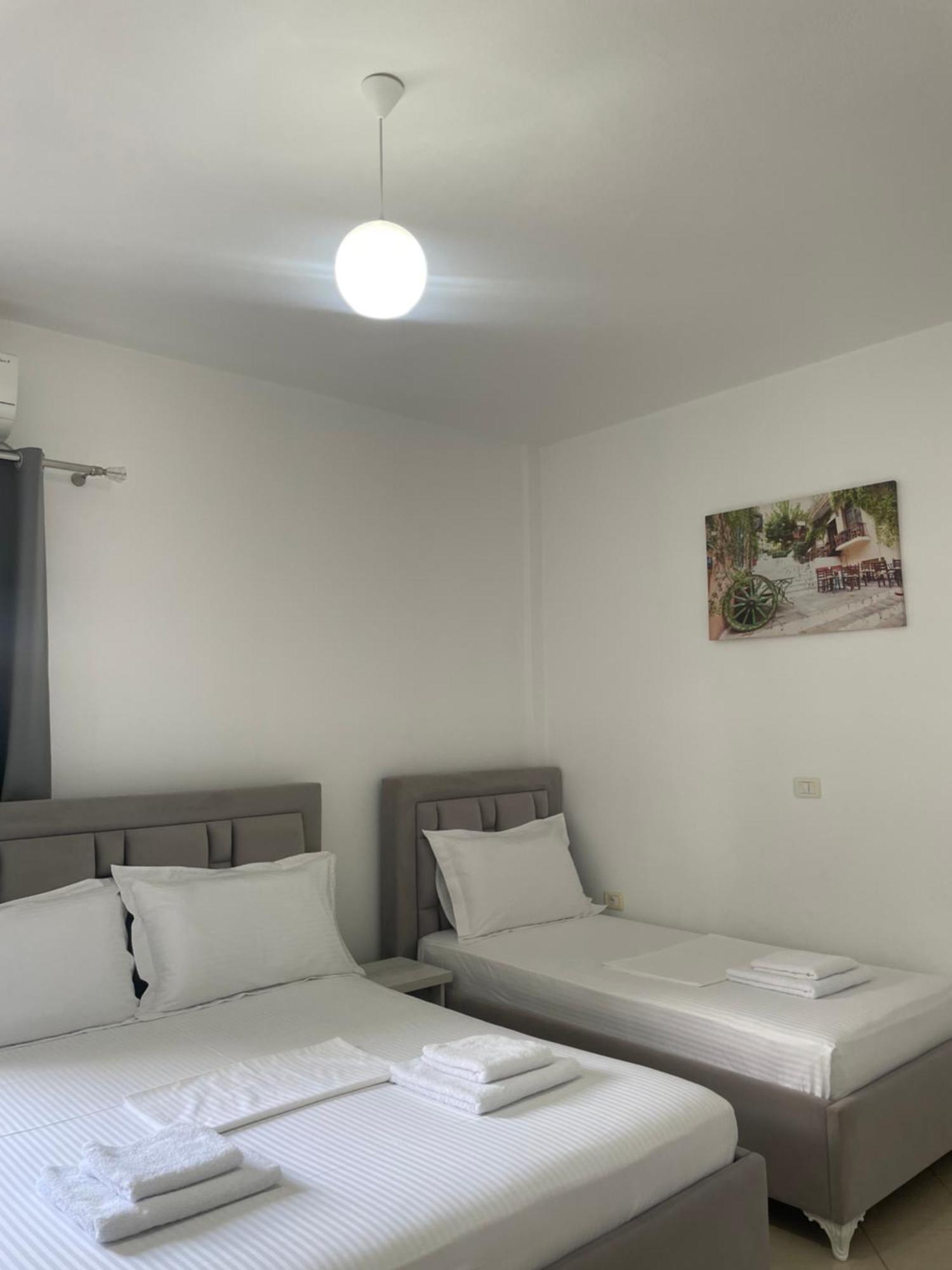 Dreibettzimmer mit Meerblick