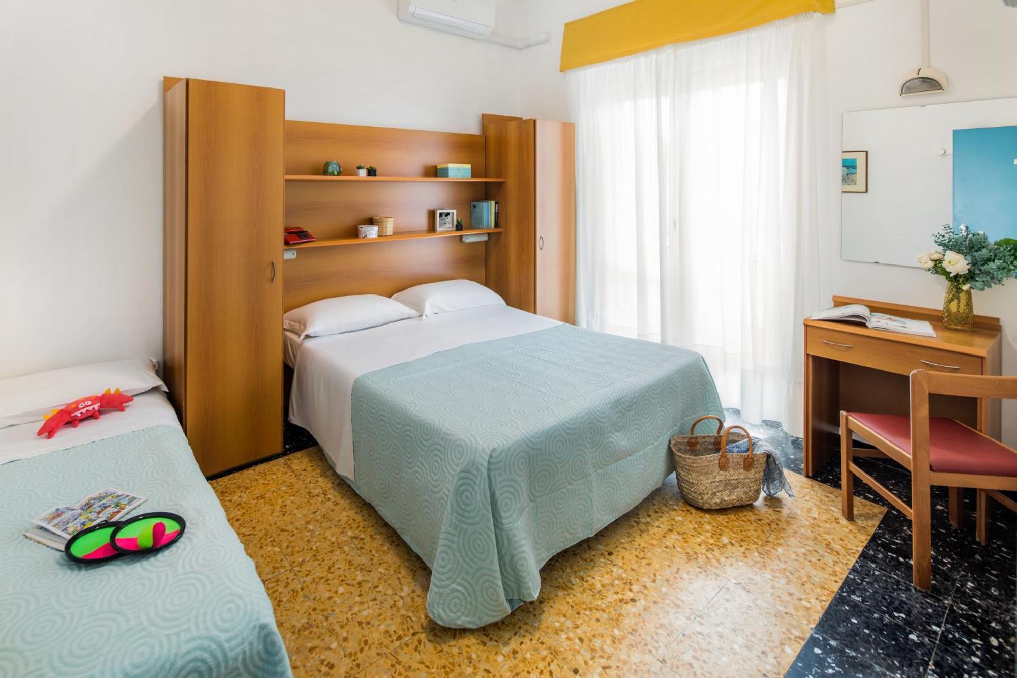 Standard Triple Room,642637626:JPEG