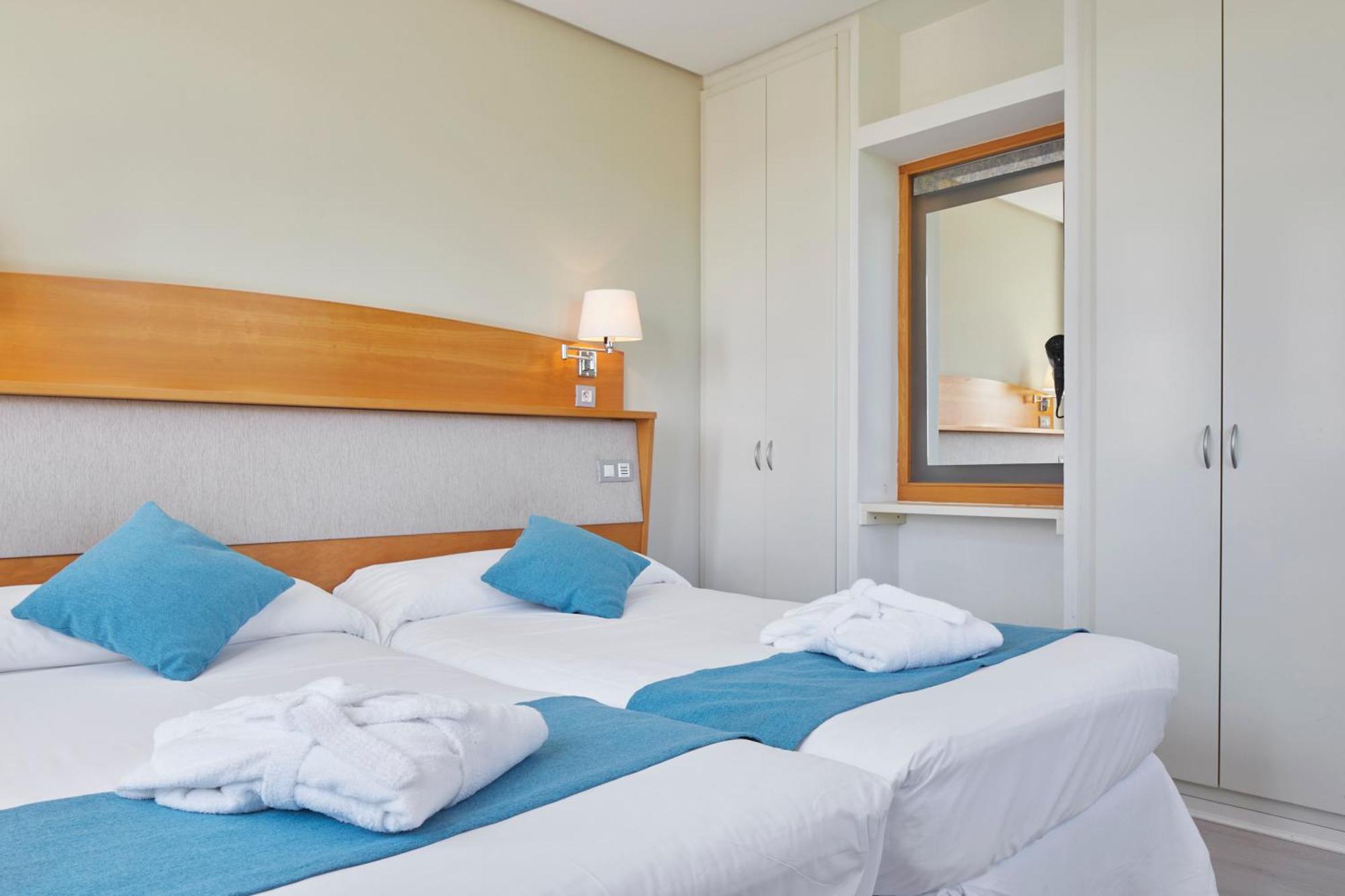 Chambre Double ou Lits Jumeaux