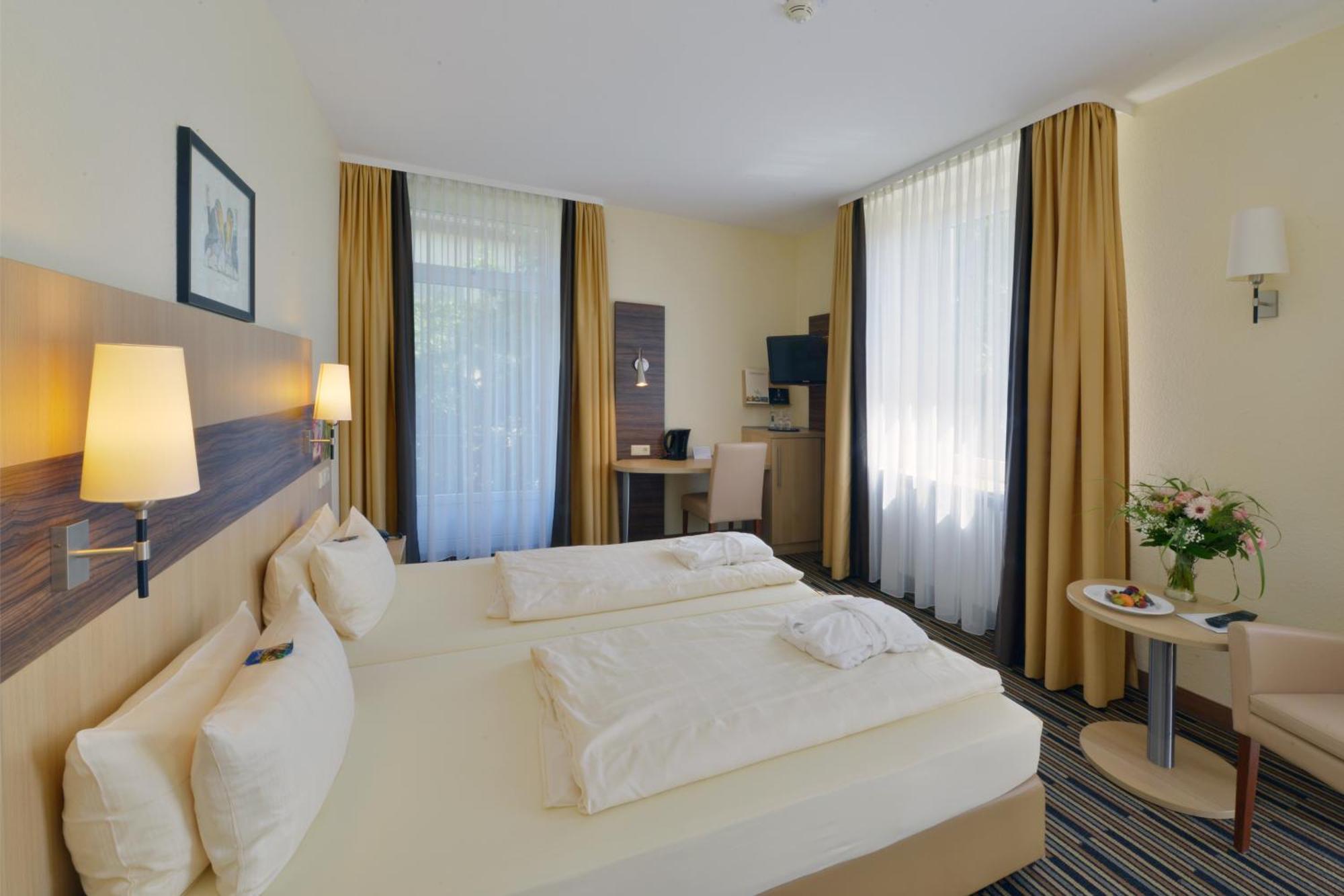 Large Double Room,1586104969:JPEG