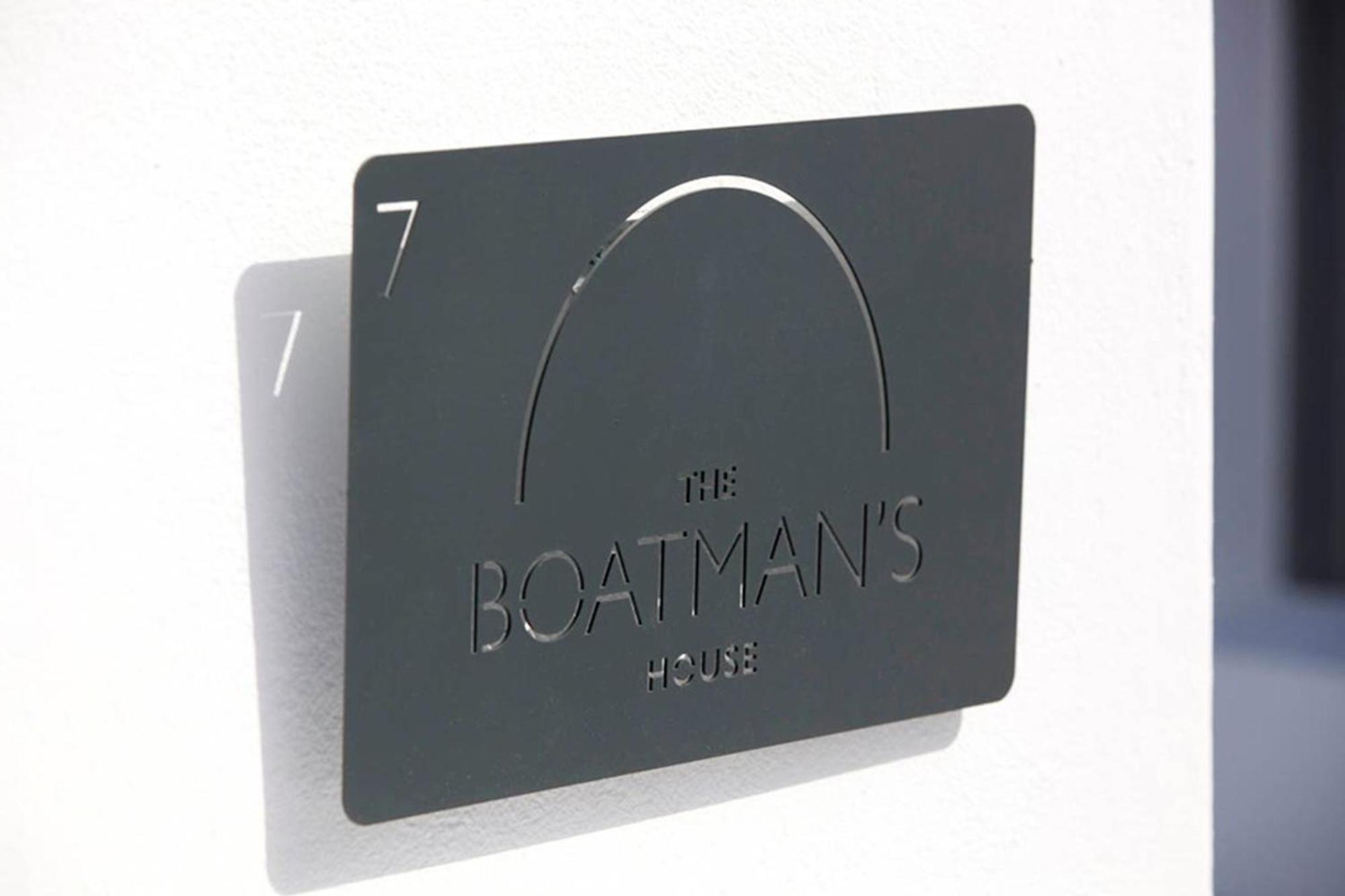 The Boatman's House with Hot Tub & Caldera View