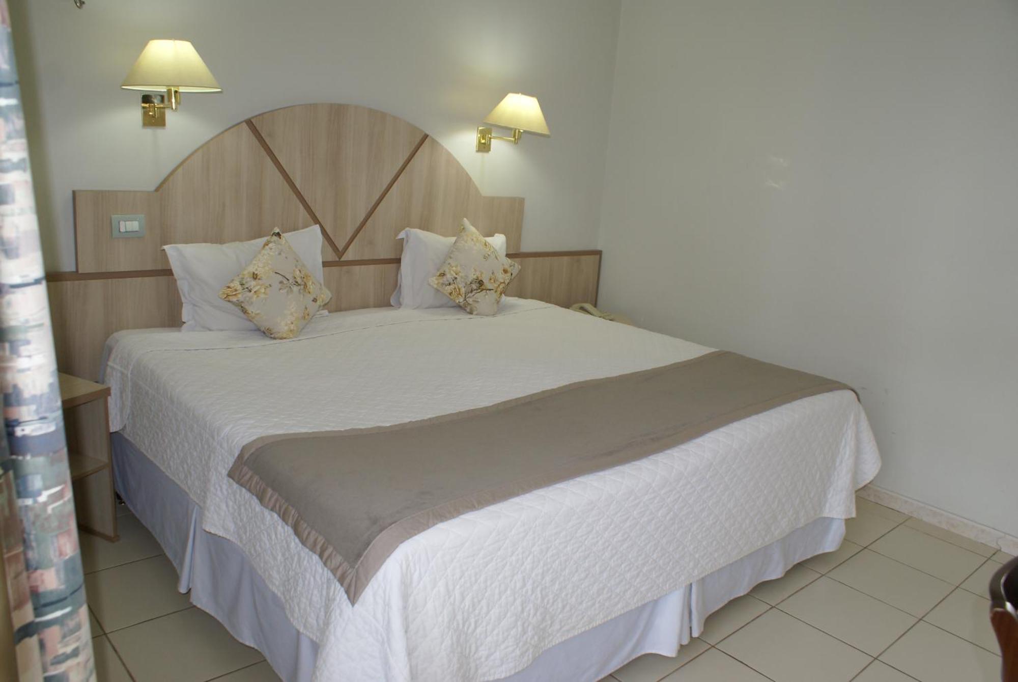 Quarto Duplo Standard