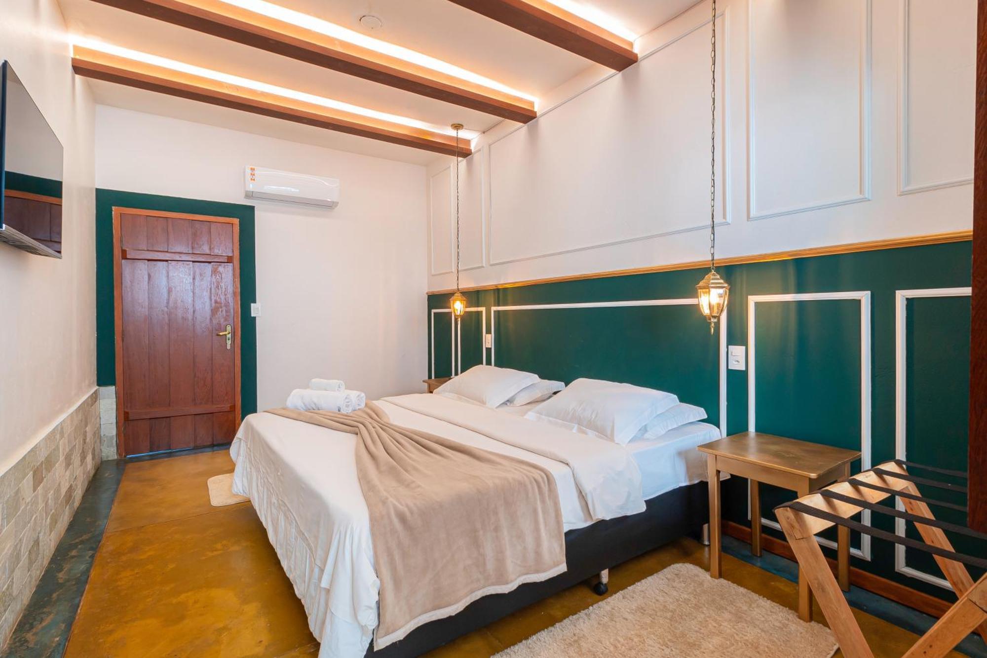 Suíte Deluxe com Banheira de Hidromassagem