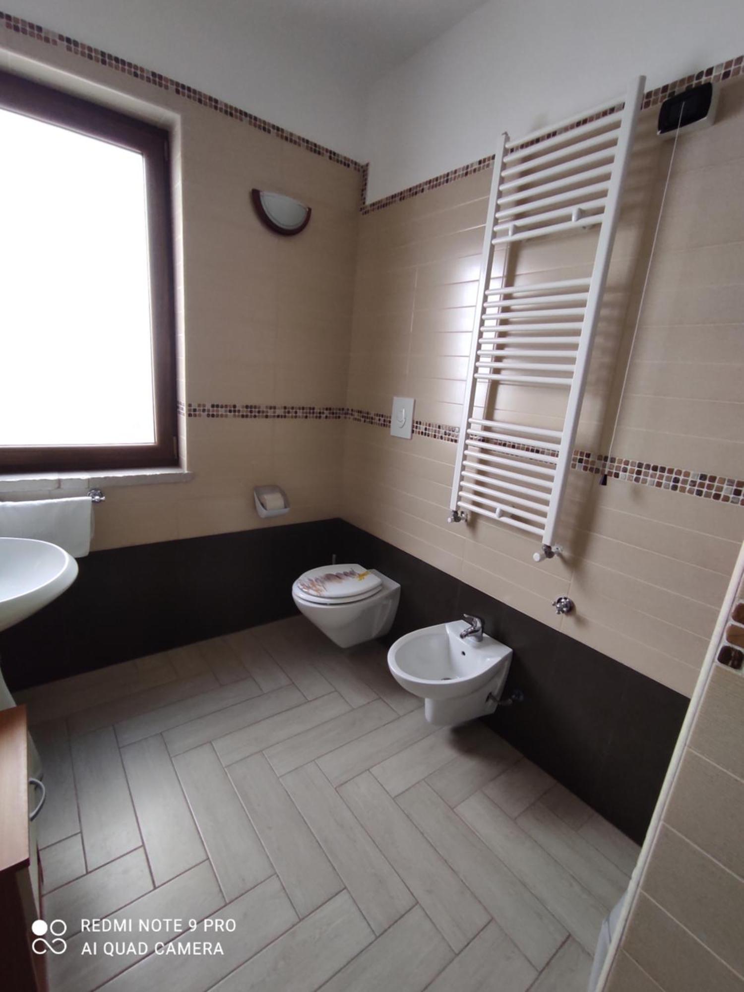 Appartamento con 2 Camere da Letto