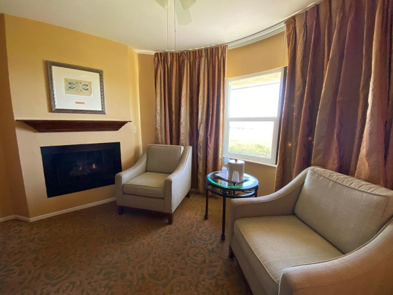 Junior Suite Oceanside,1589293182:JPEG