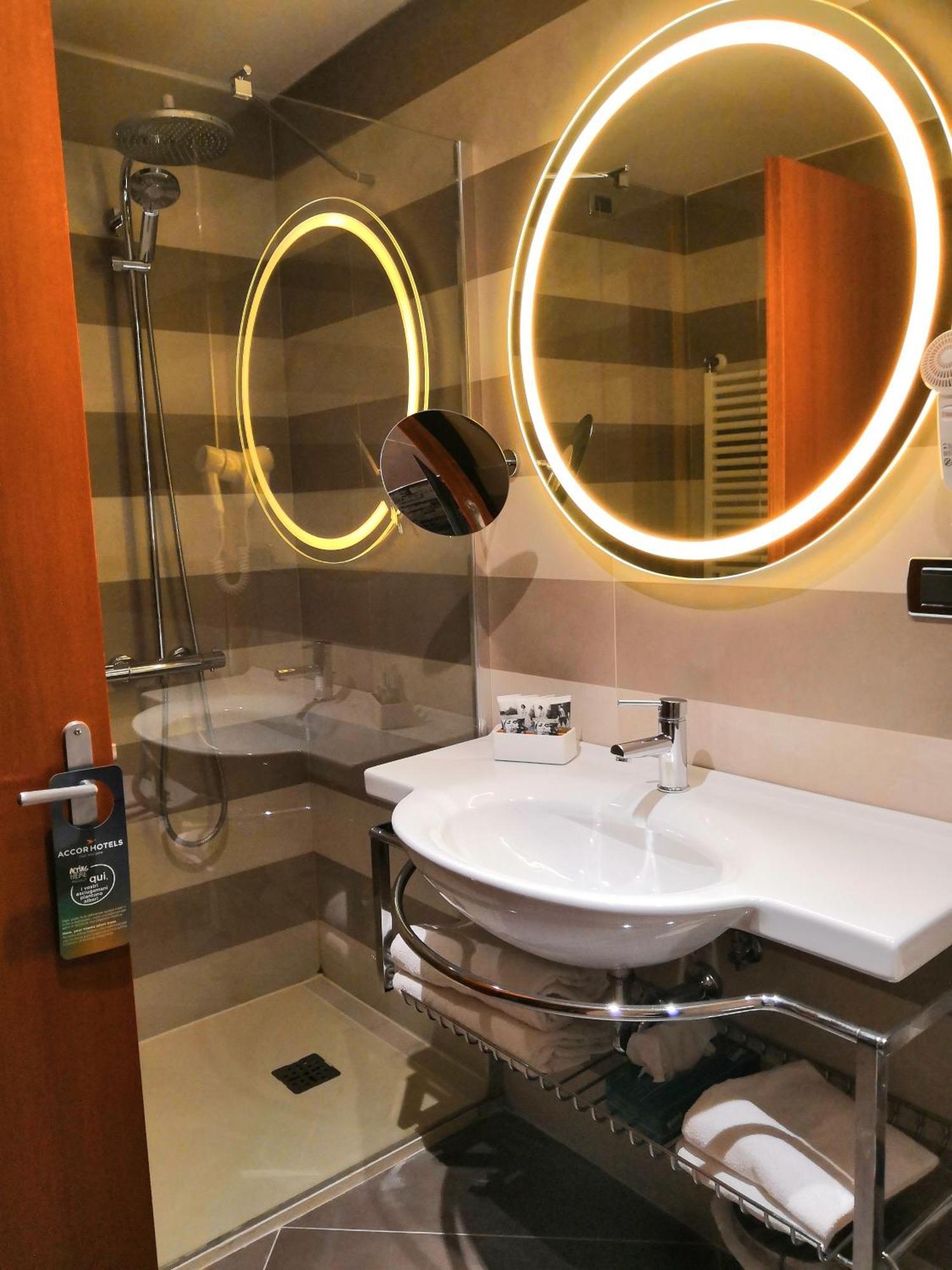 Superior Twin Room,1771500111:JPEG