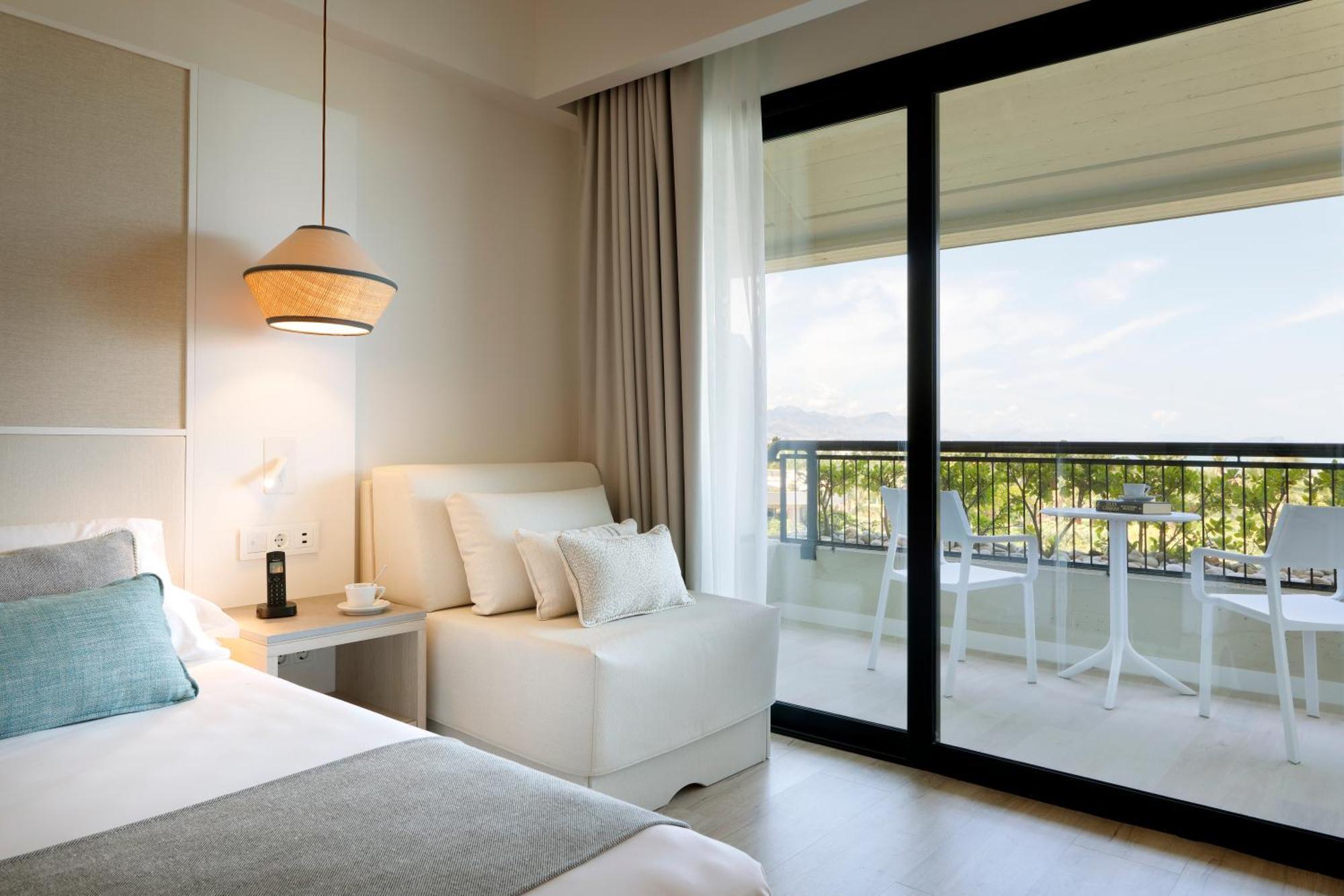 Deluxe Room,1274741791:JPEG