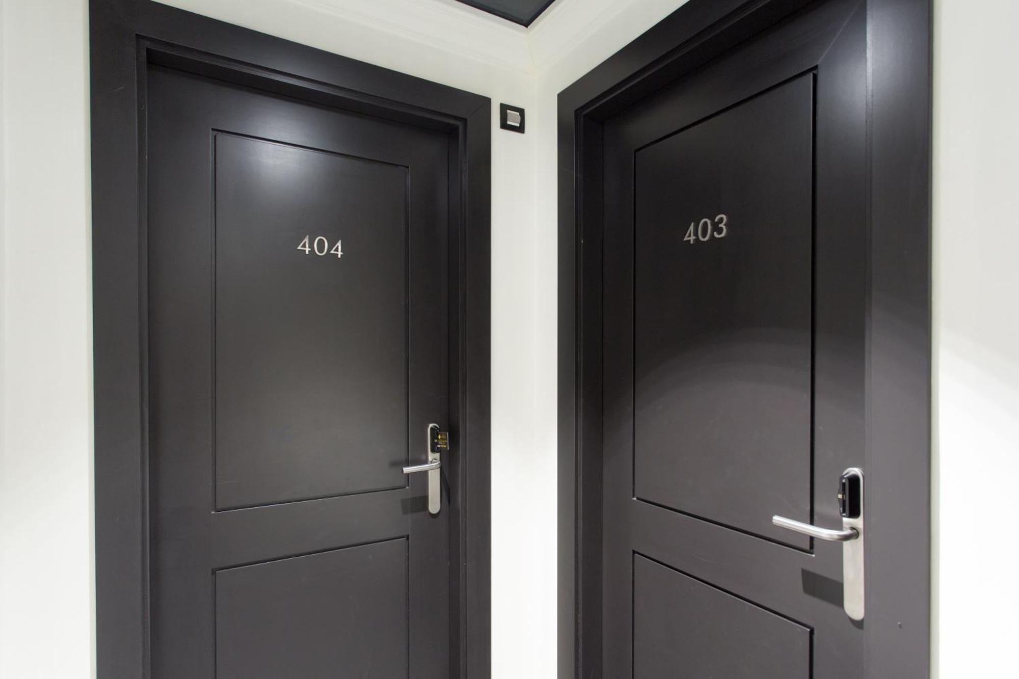 Deux Chambres Doubles communicantes (4 Adultes)