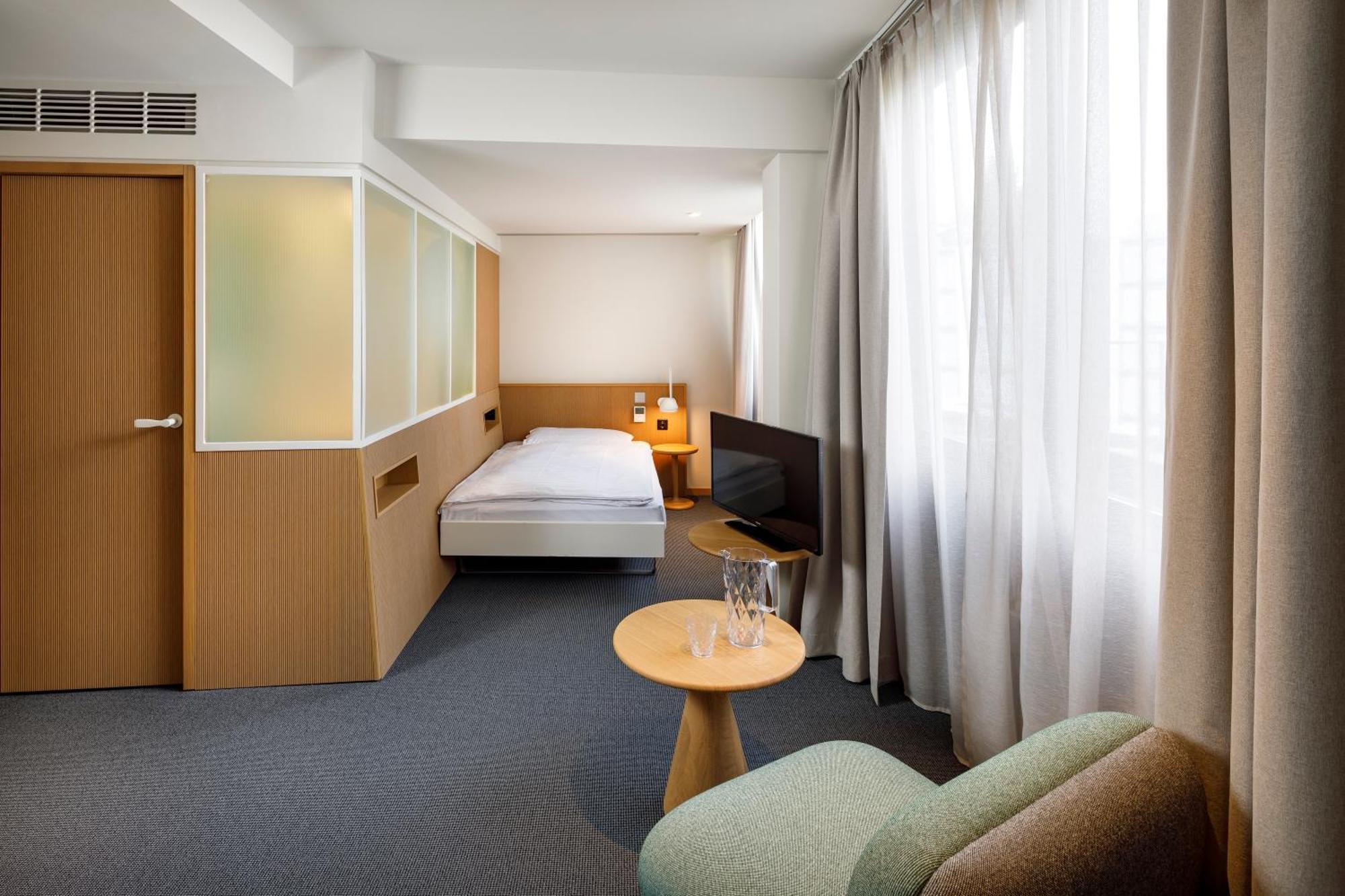Single Room
