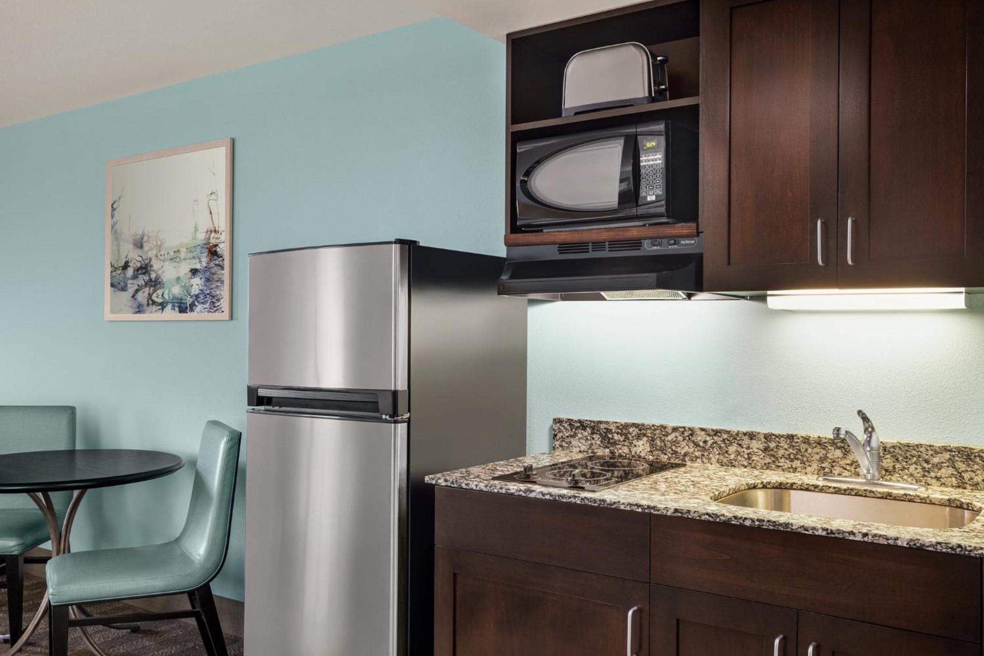 King Kids Suite Oceanfront,1595406971:JPEG