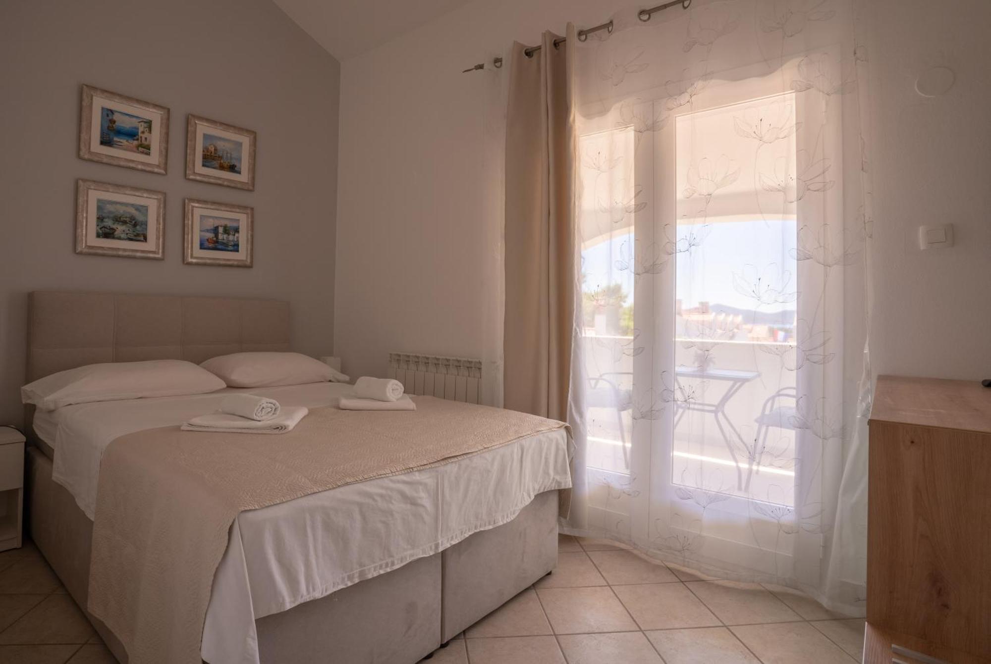 Doppelzimmer mit Meerblick