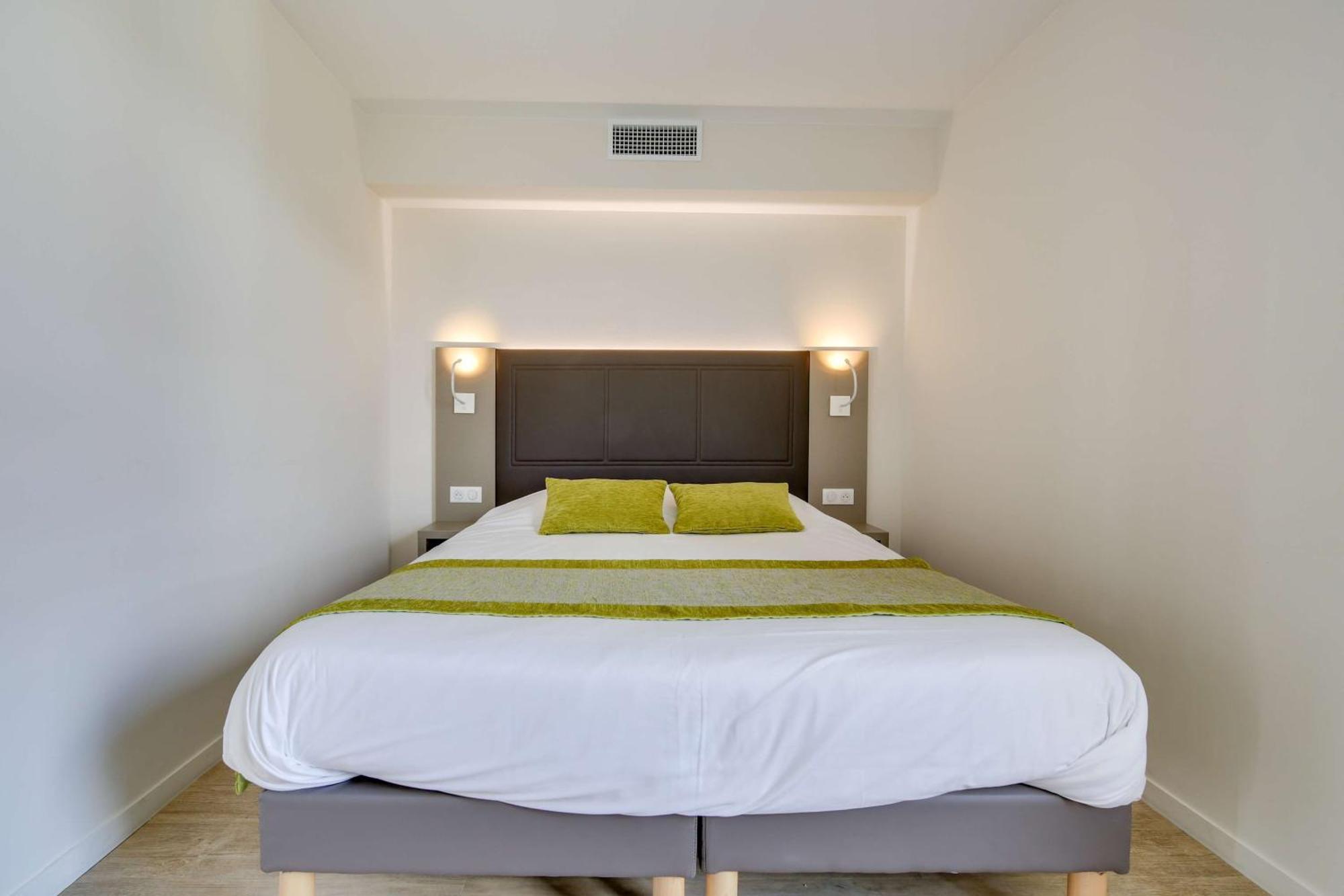 Superior Double Room,1596034575:JPEG