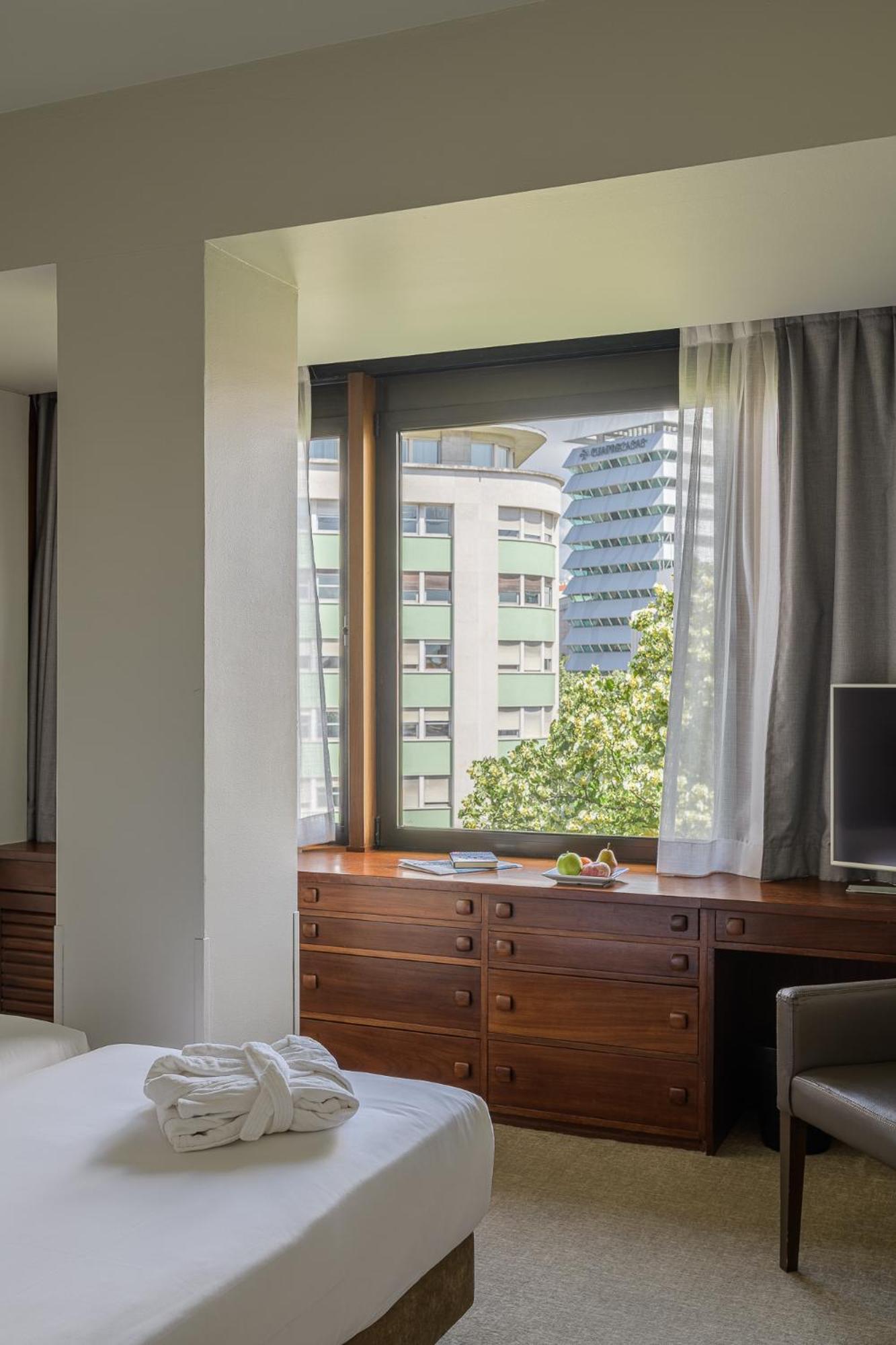Classic Double or Twin Room,1596864309:JPEG