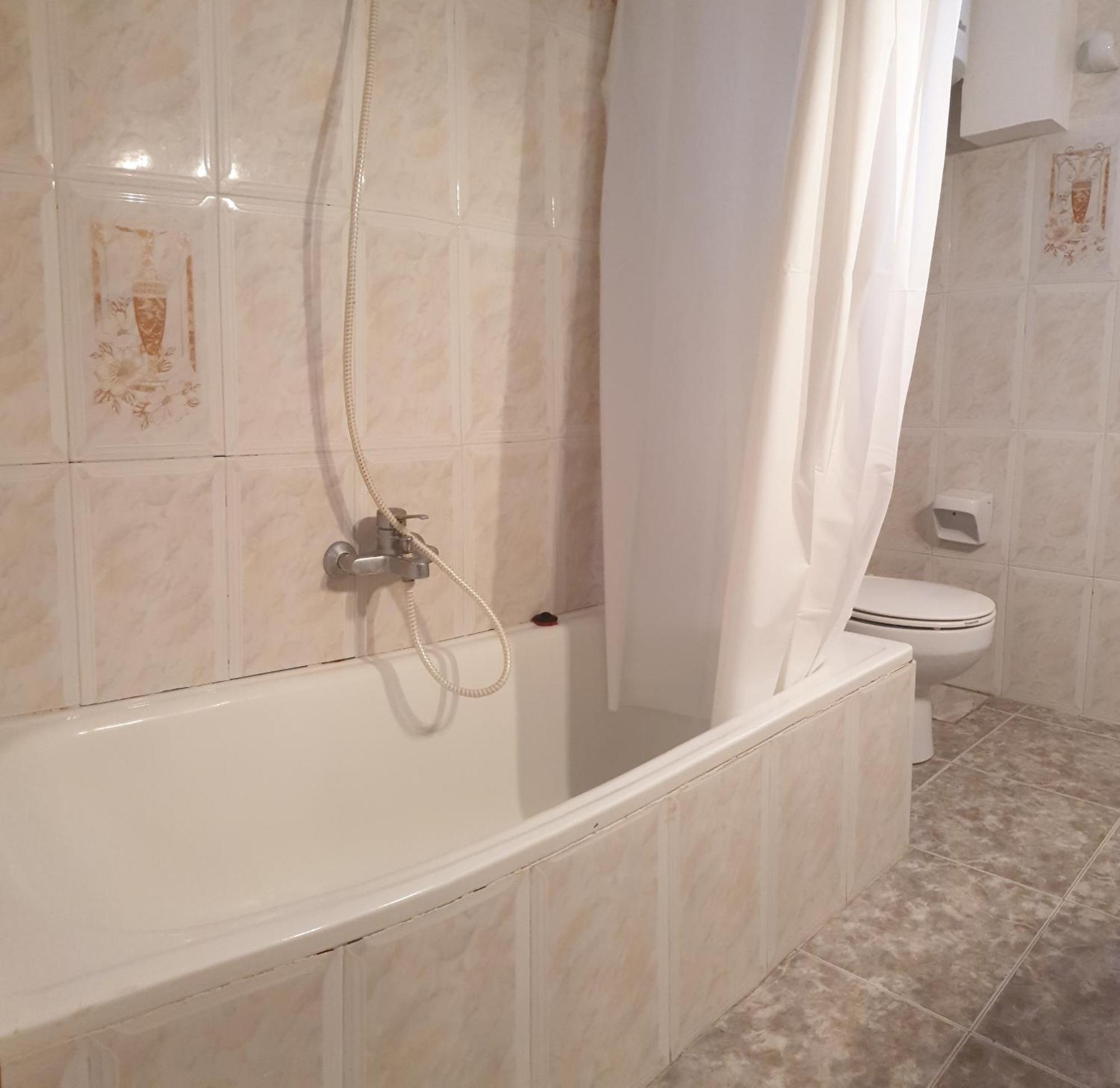 Chambre Double avec Salle de Bains Privative