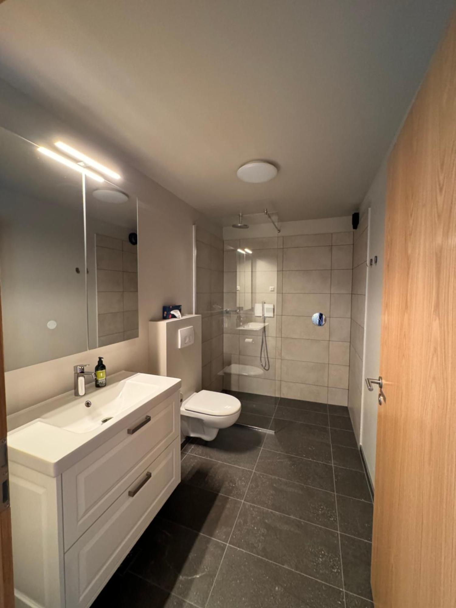Standard Family Room,1597614464:JPEG