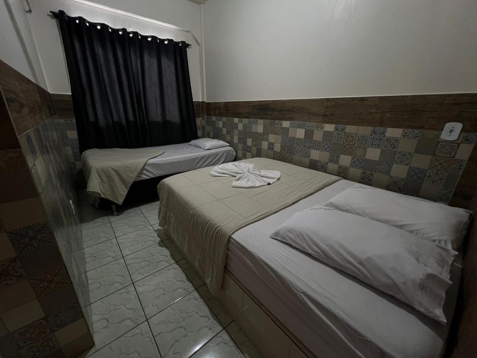 Quarto Duplo