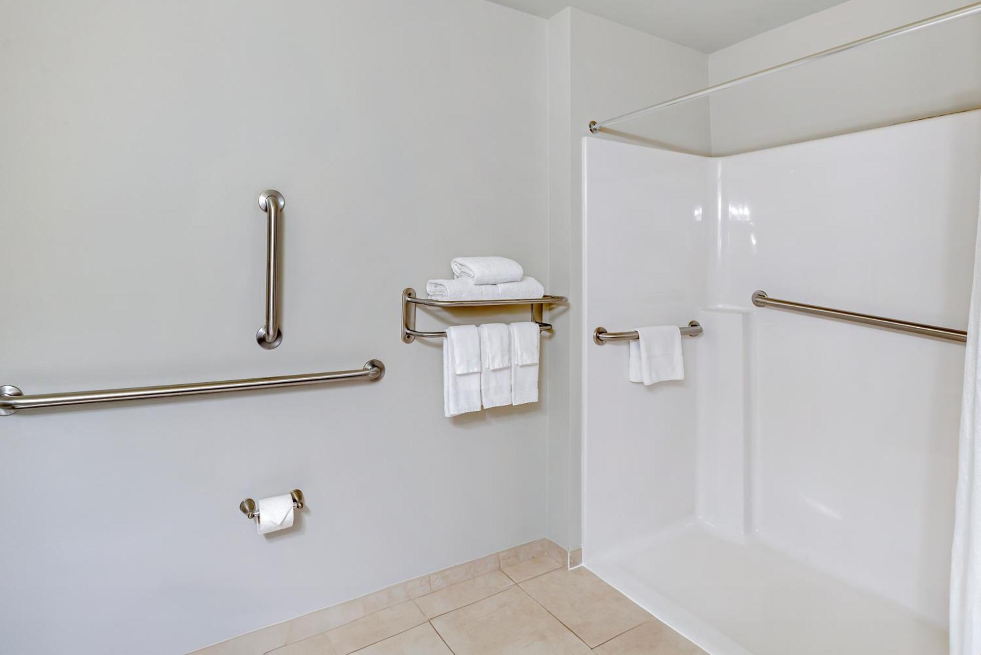 King Room - Disability Access/Non-Smoking