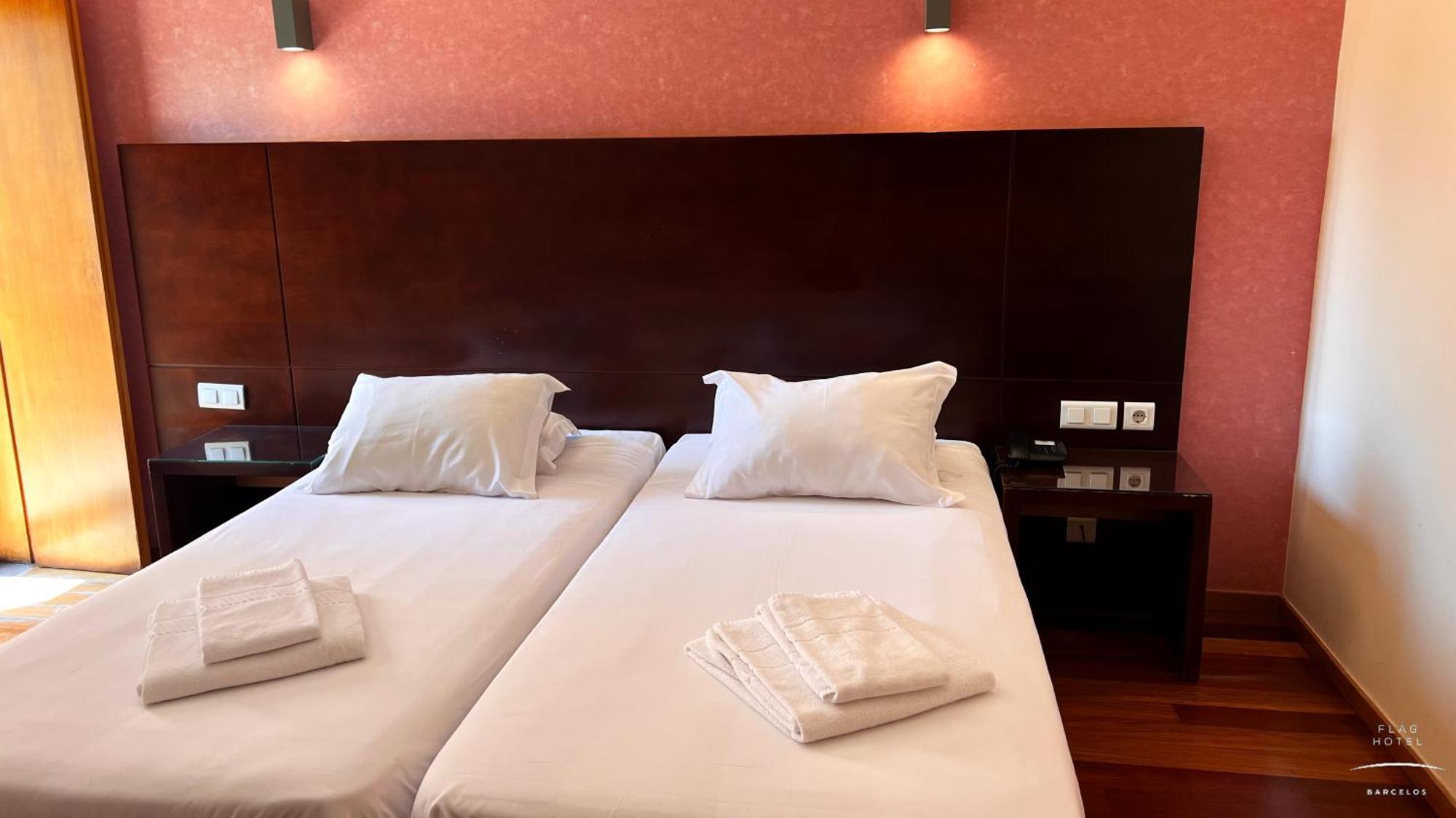 Twin Room,1599638731:JPEG