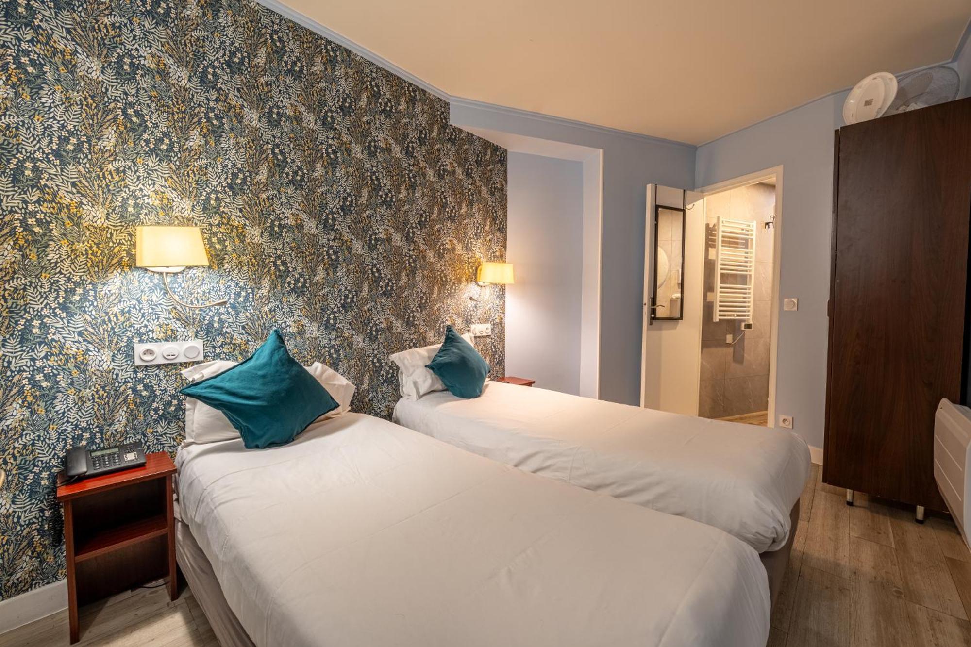 Quarto Superior com 2 Camas de Solteiro