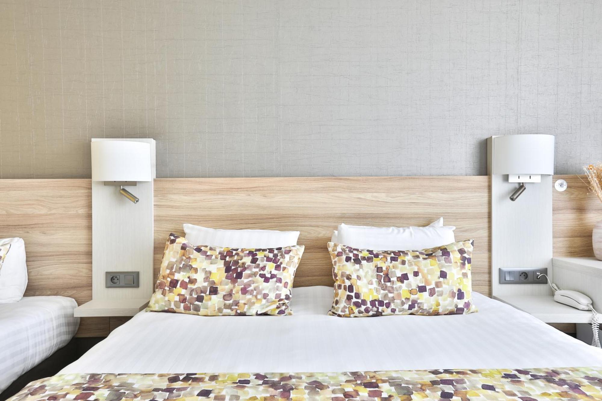 Chambre Triple (1 Lit Double et 1 Lit Simple)