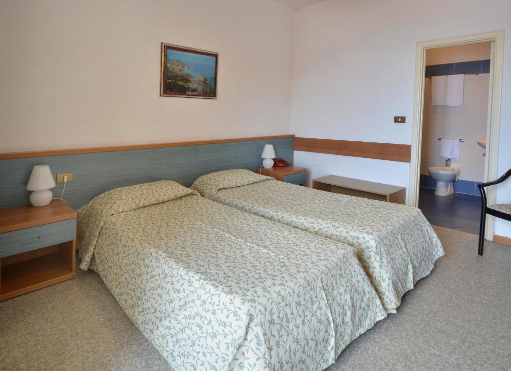 Triple Room,34144603:JPEG