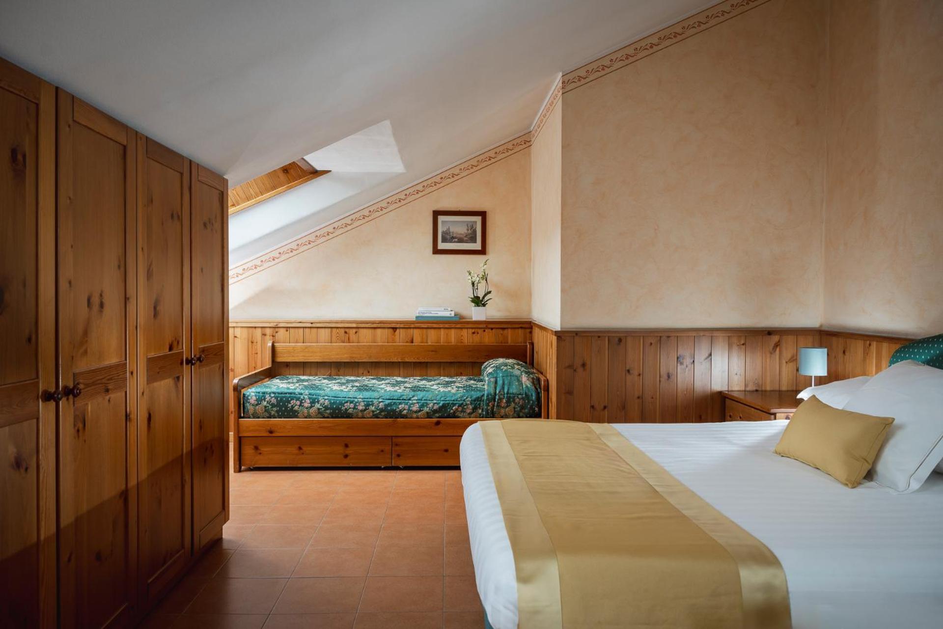 Superior Double Room,1600214714:JPEG