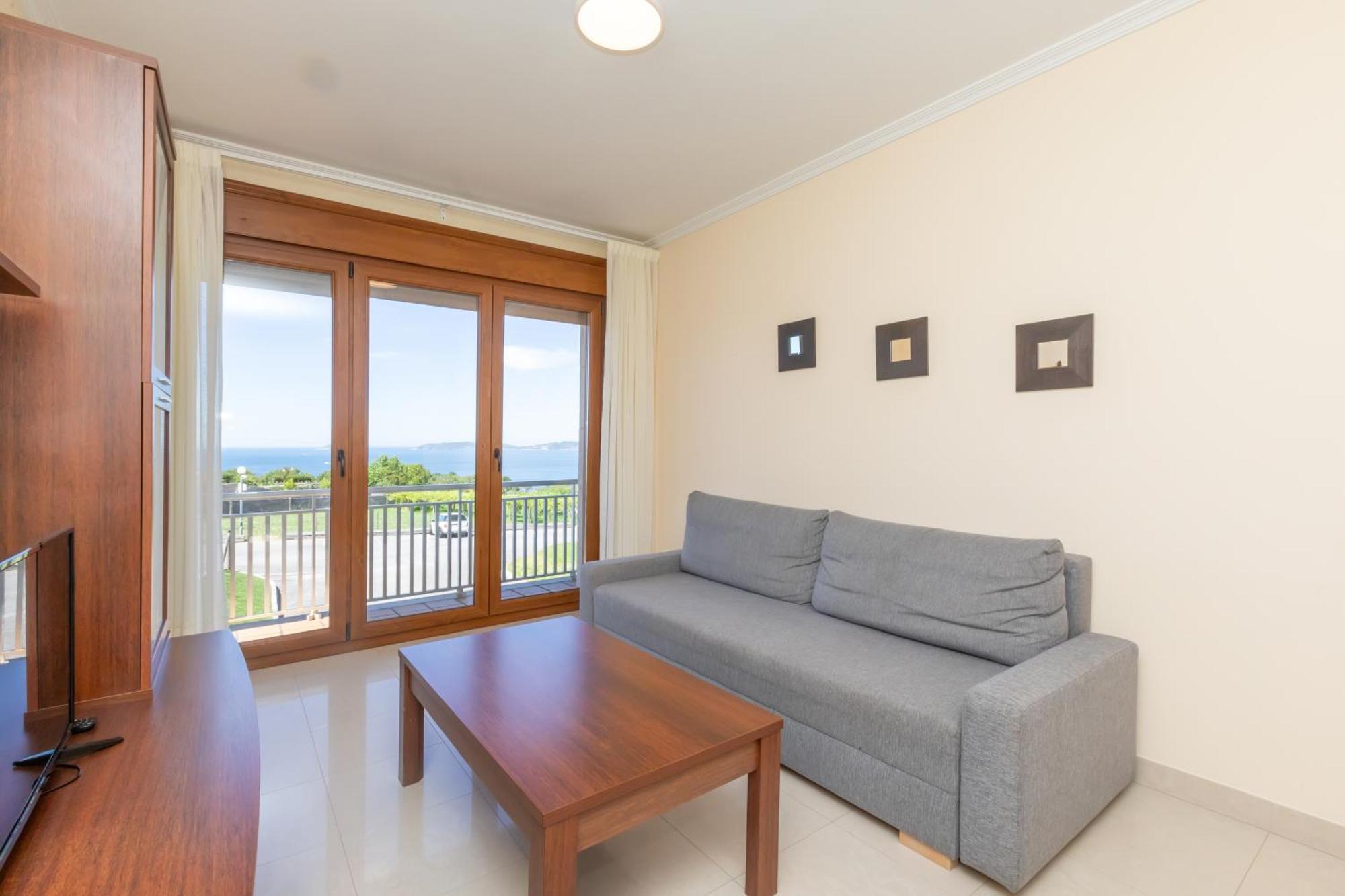 Apartamento 1 dormitorio con vistas al mar y terraza