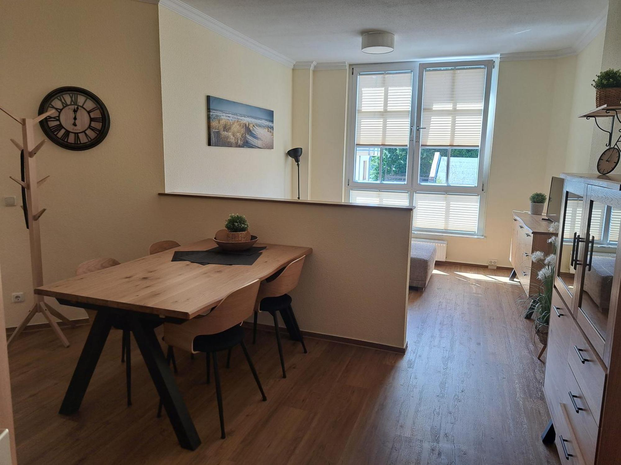 Two-Bedroom Apartment,1600573667:JPEG