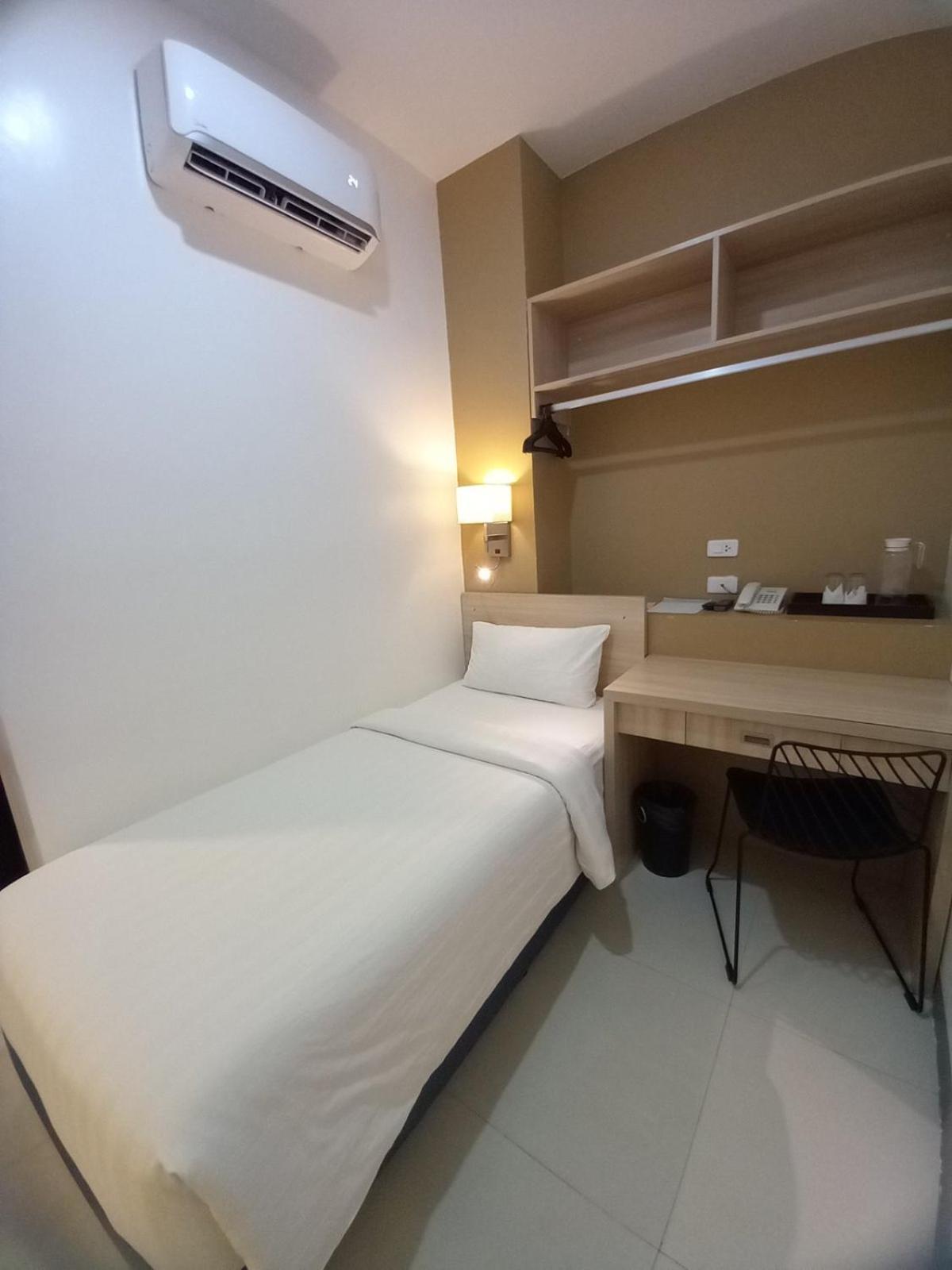 Standard Single Room,1600617846:JPEG