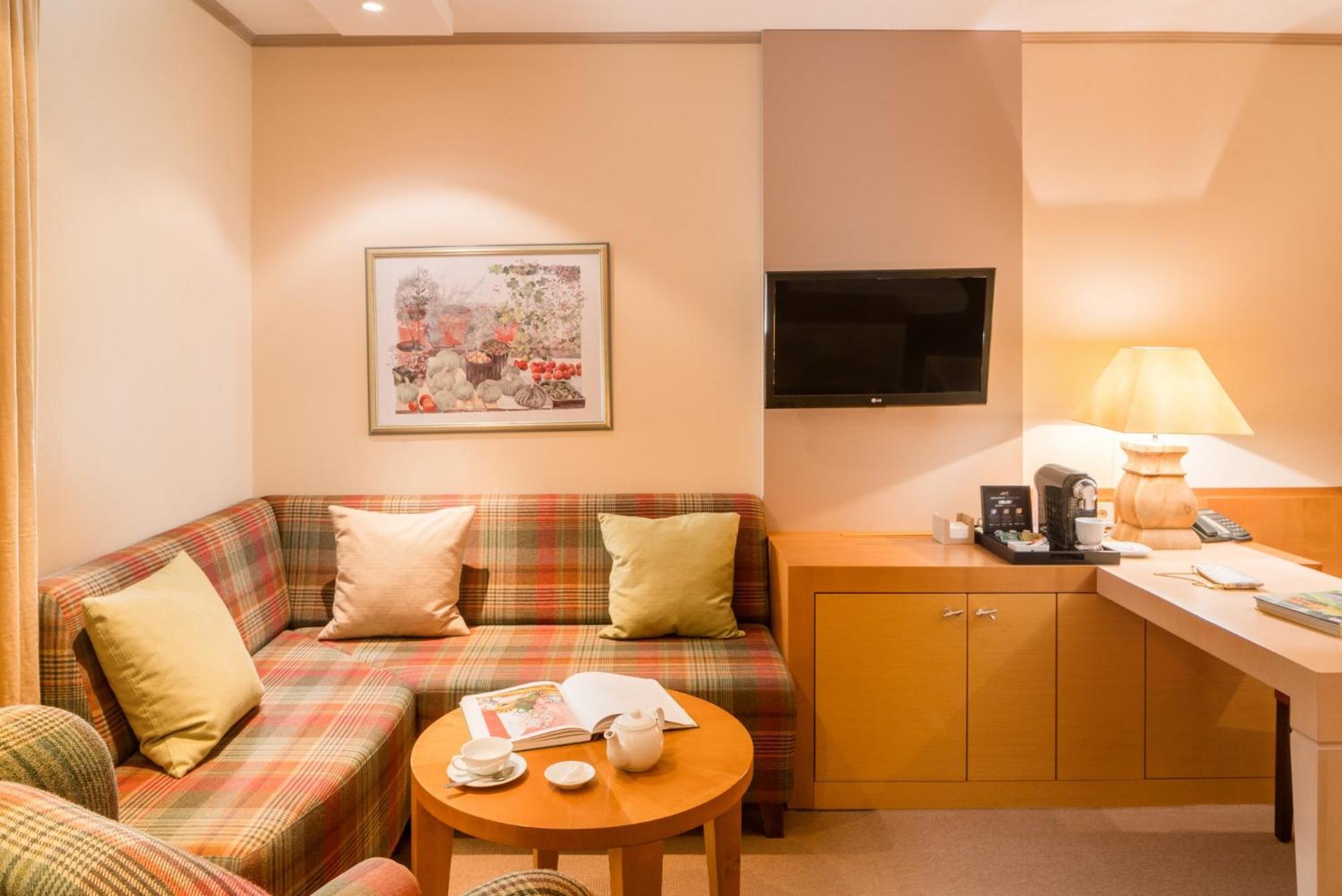 Superior Double Room,1601679870:JPEG