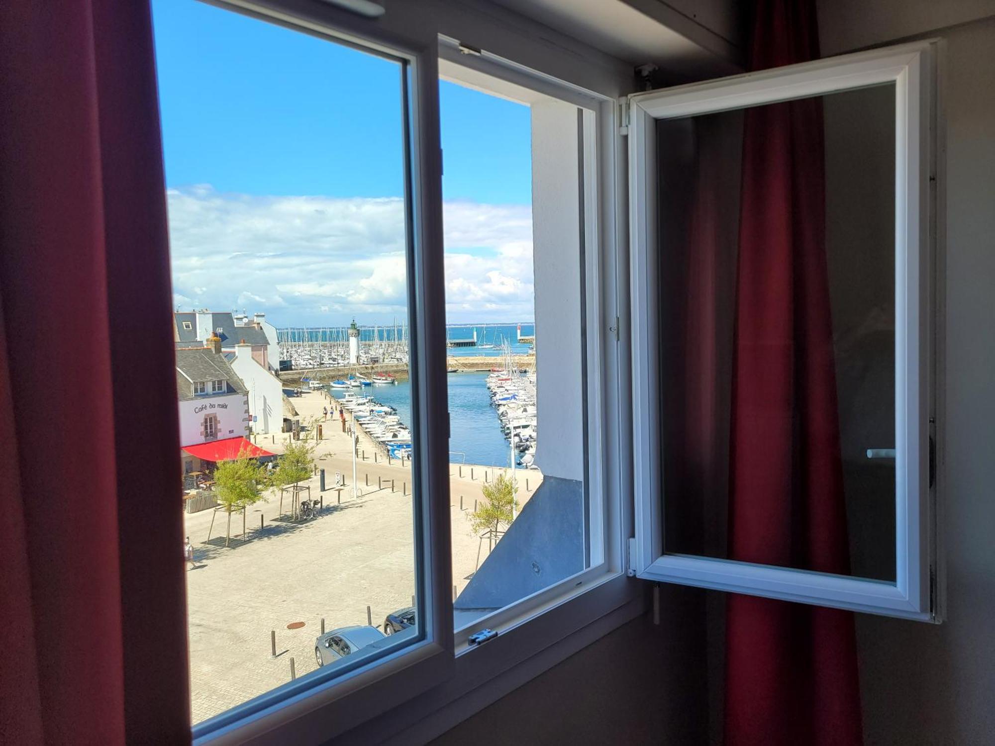 Chambre Double ou Lits Jumeaux - Vue sur Mer