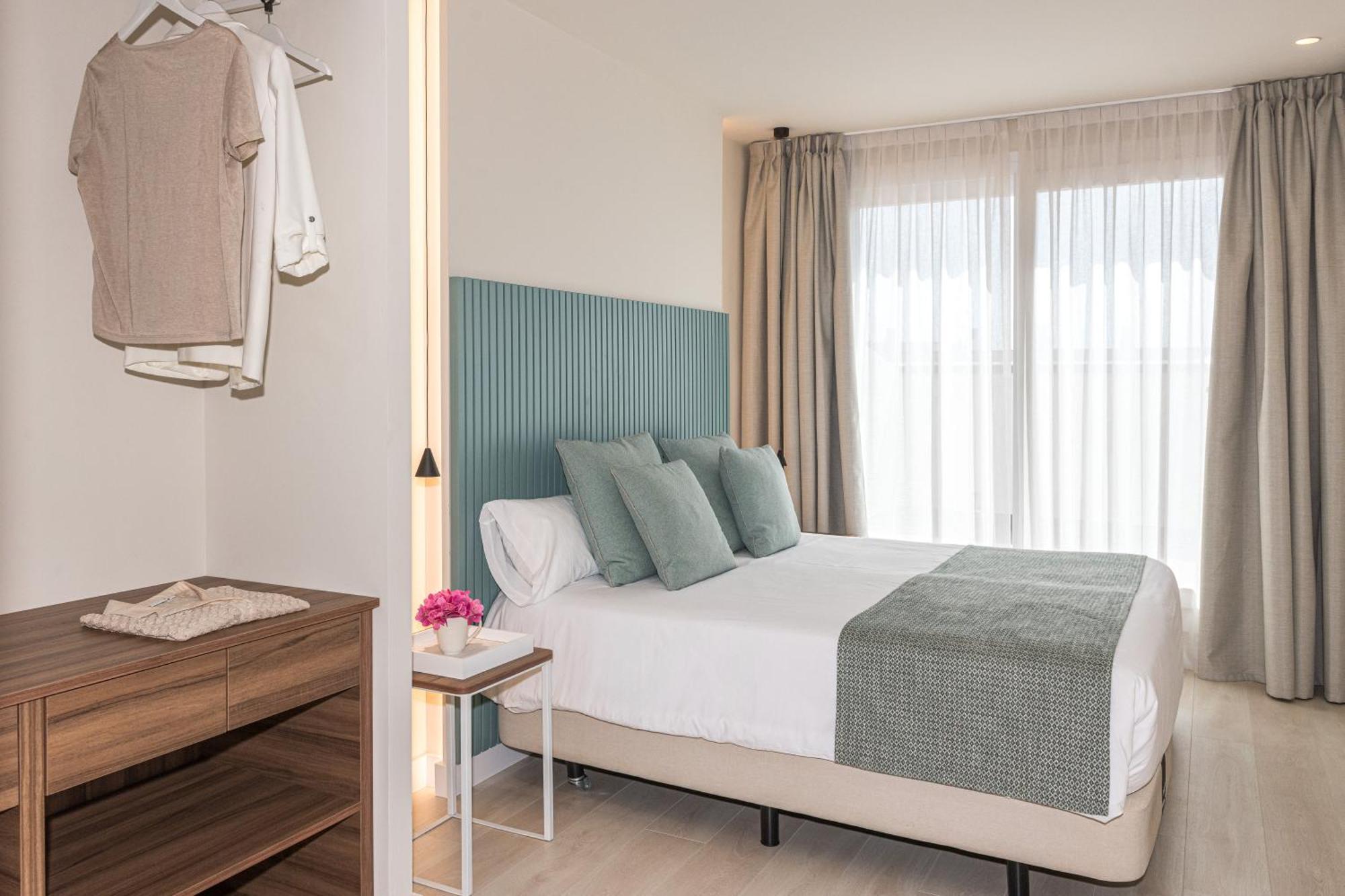 Junior Suite,1606544224:JPEG
