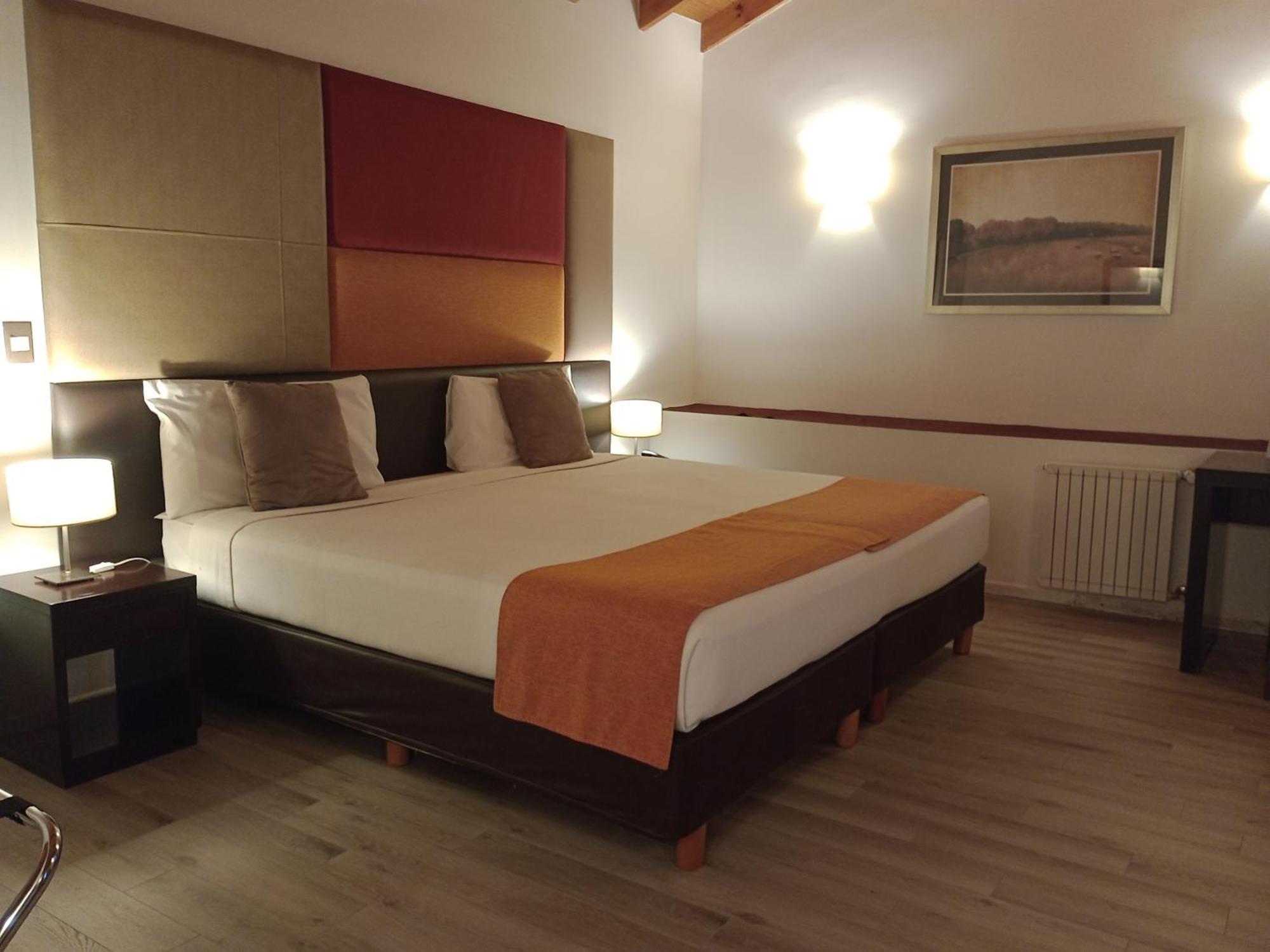 Superior Double Room,1662978759:JPEG