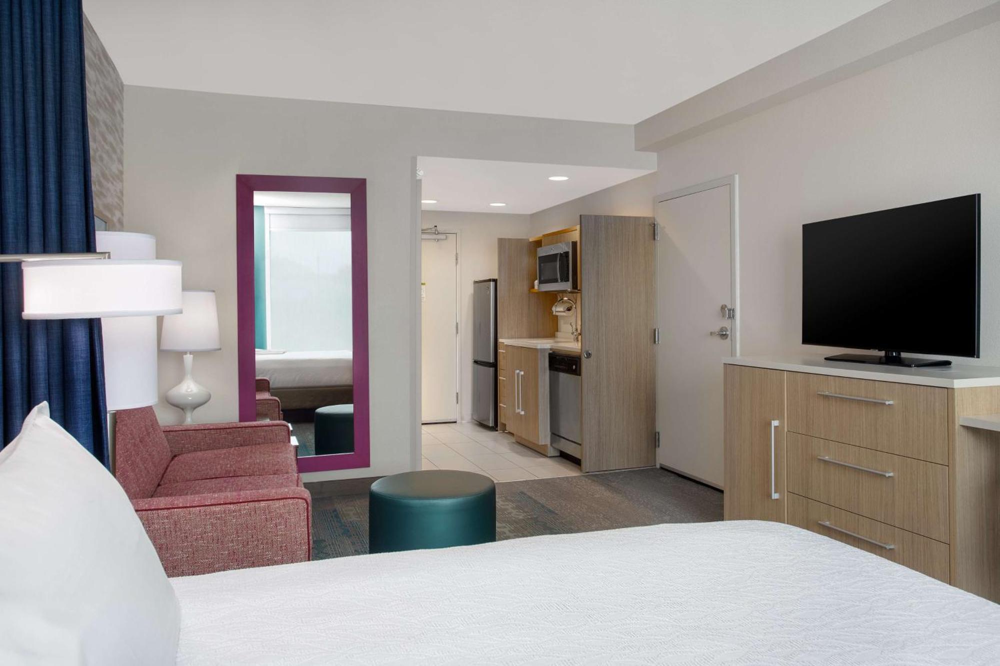 King Studio Suite