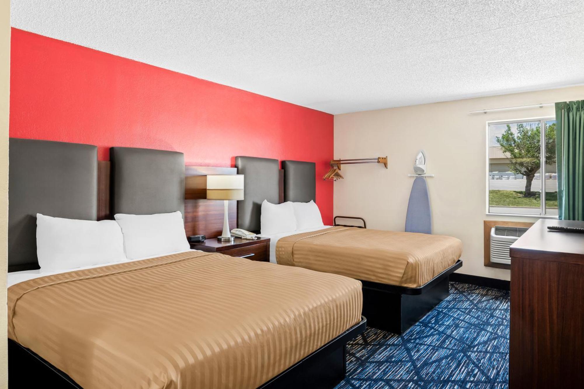 Queen Room with Two Queen Beds - Non-Smoking