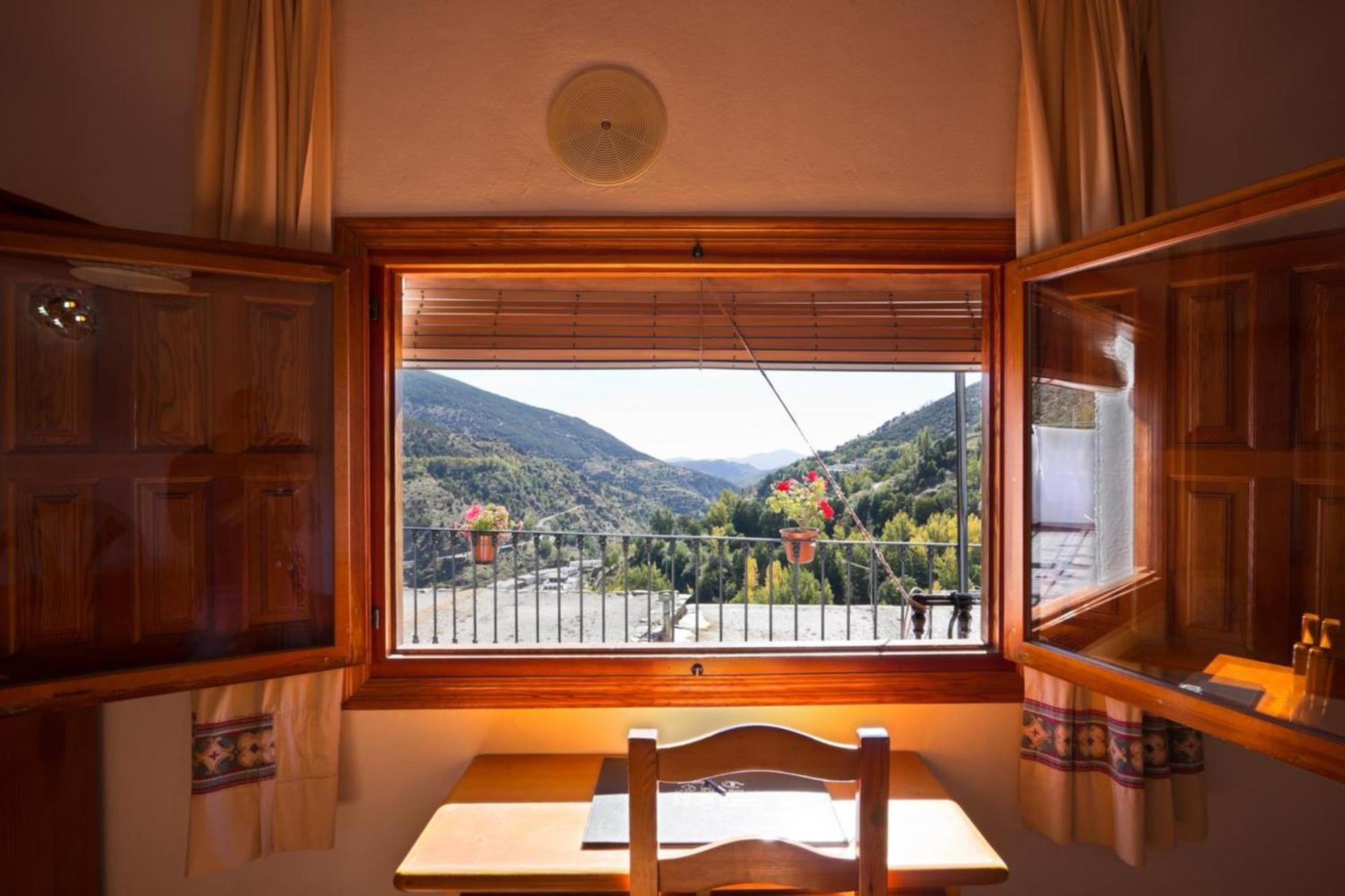 Habitación Doble con vistas a las montañas - 2 camas
