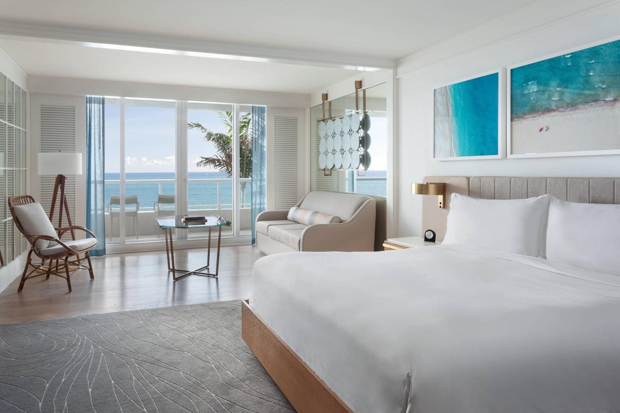 Oceanfront King Room,1347430475:JPEG