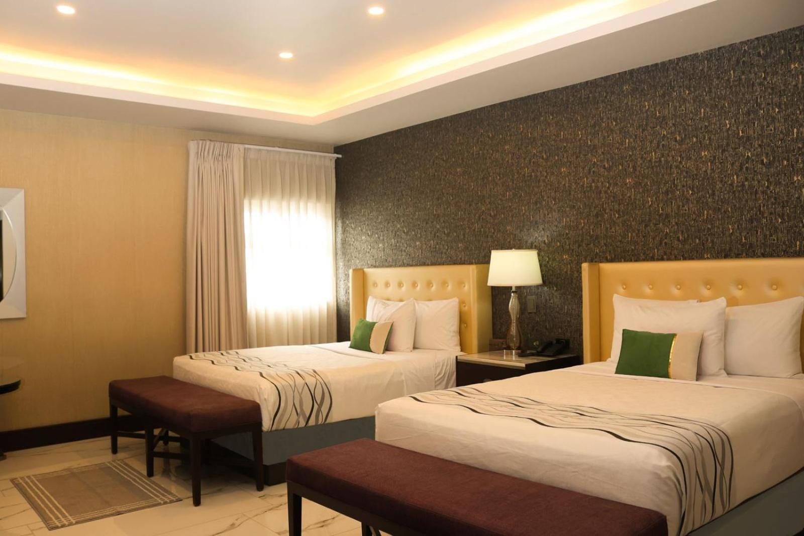 Quarto Duplo