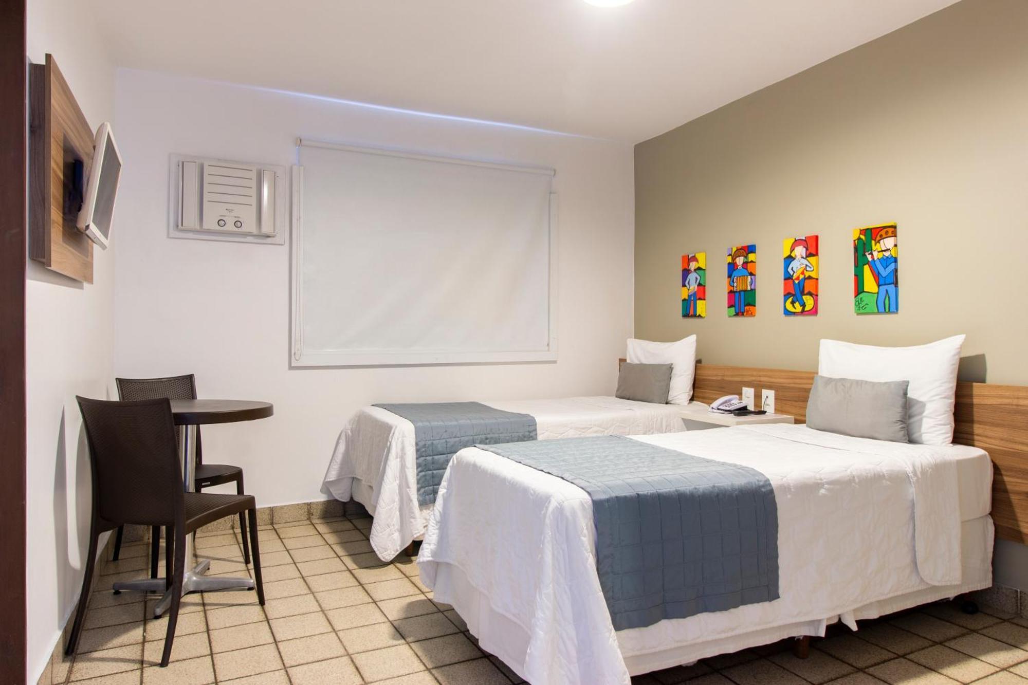 Quarto Deluxe com 2 Camas de Solteiro